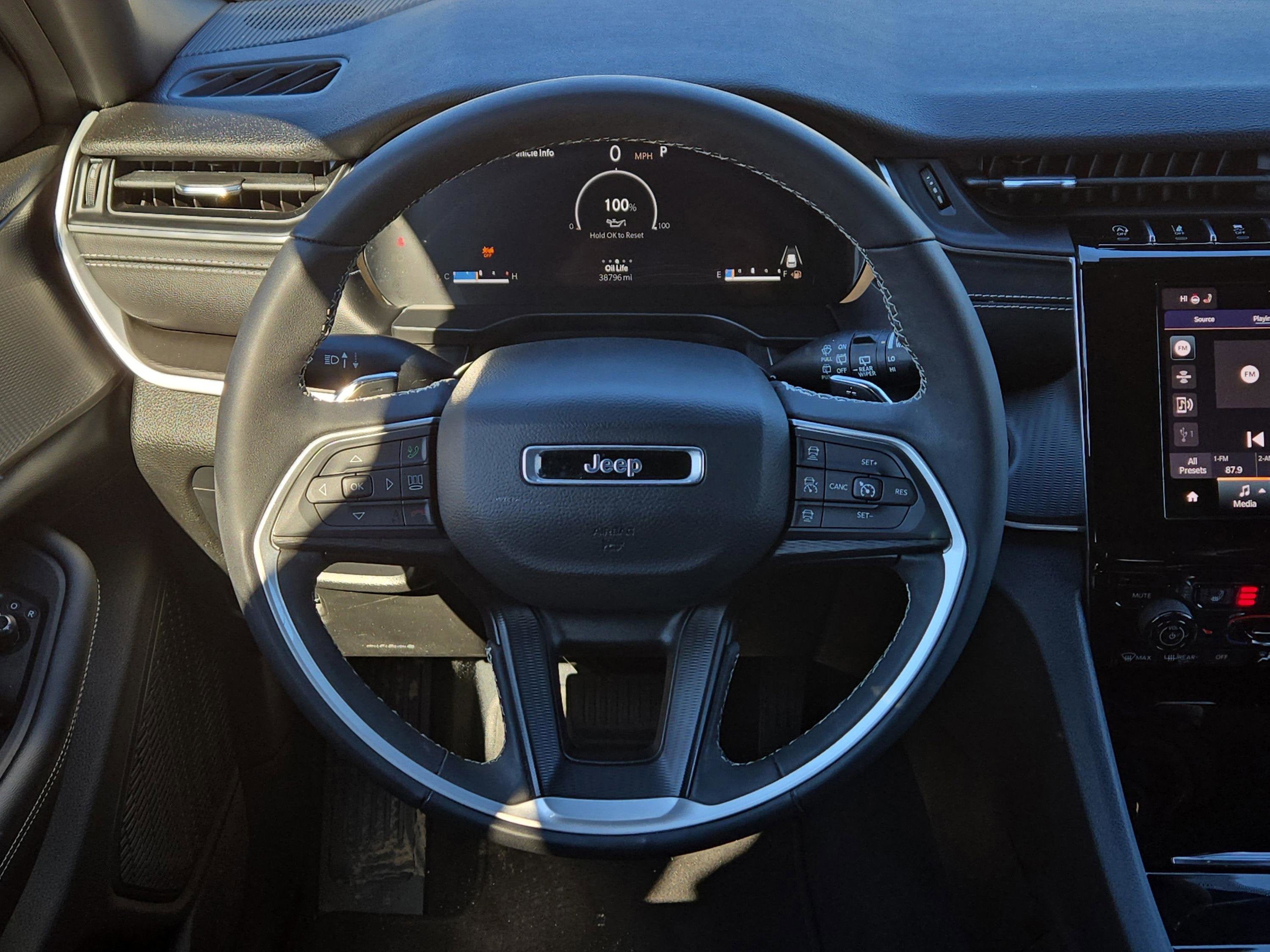 2023 Jeep Grand Cherokee L Altitude