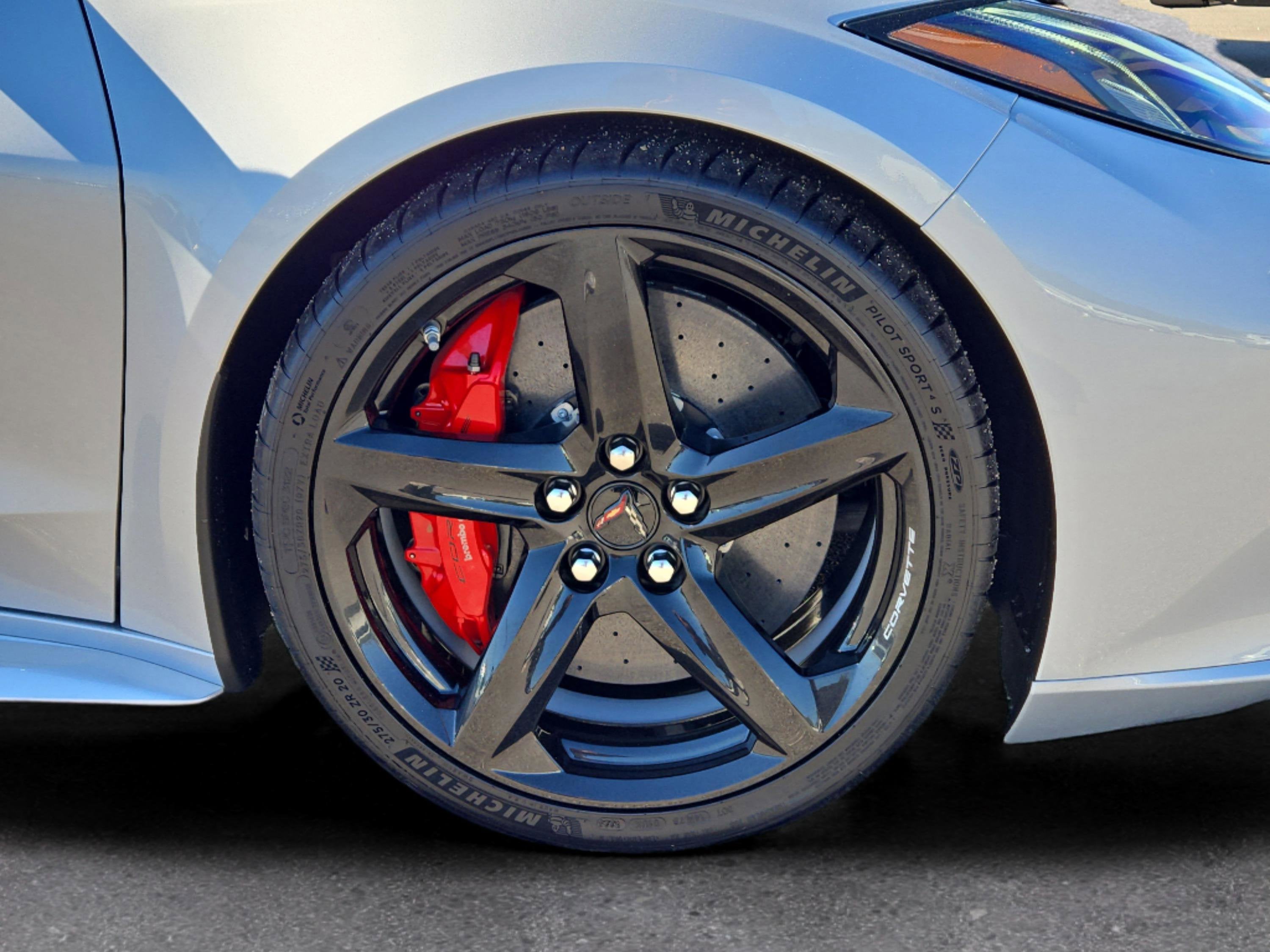 2026 Chevrolet Corvette E-Ray 2LZ