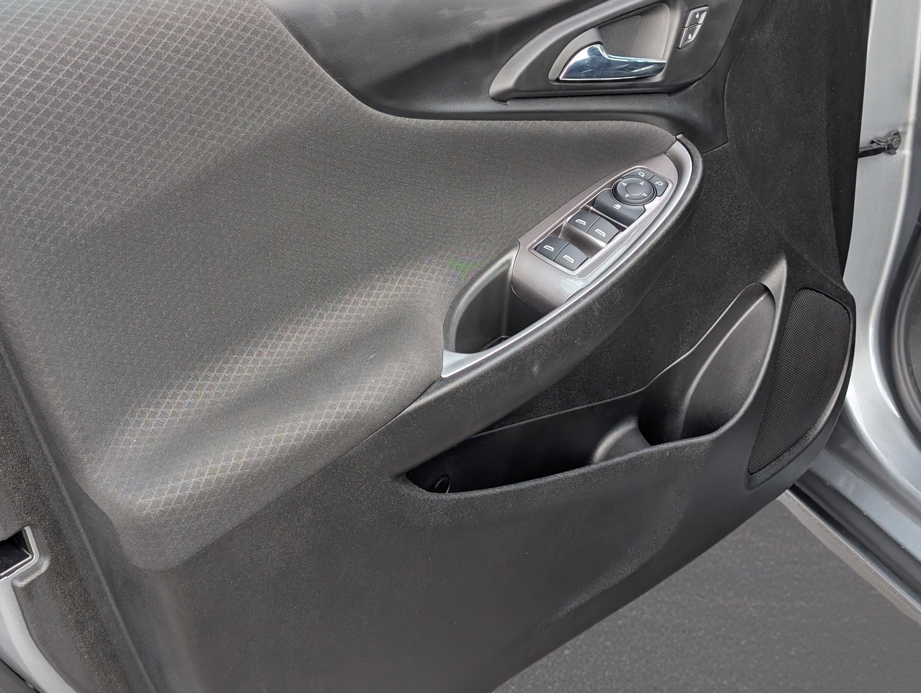 2023 Chevrolet Malibu LS