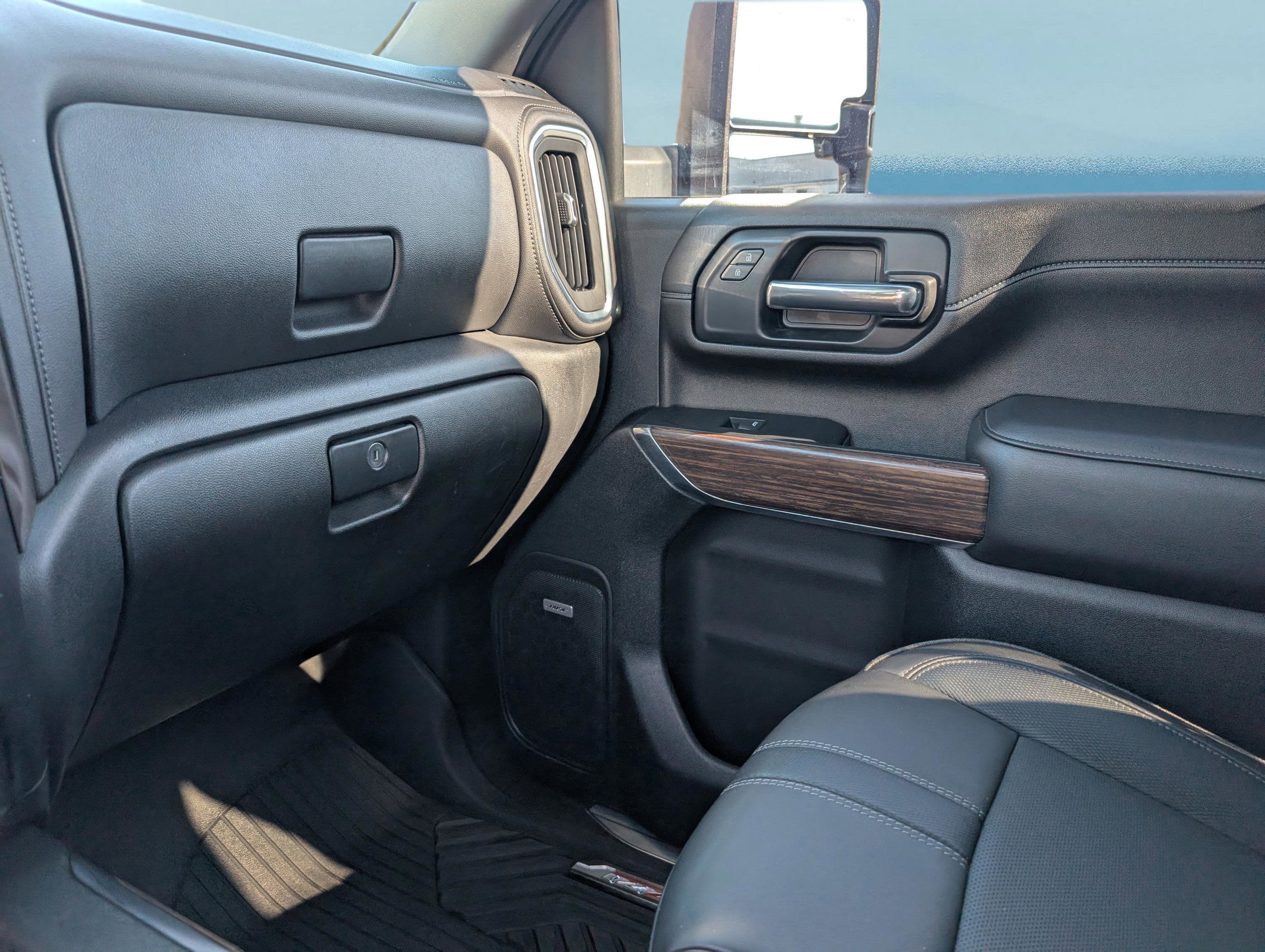 2022 Chevrolet Silverado 2500 HD High Country