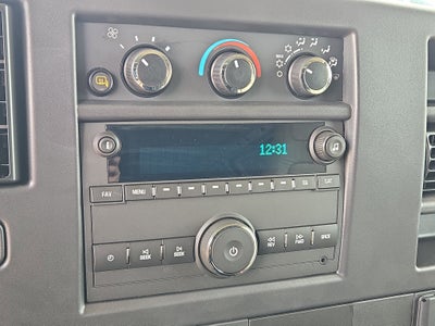 2025 Chevrolet Express Cargo WT