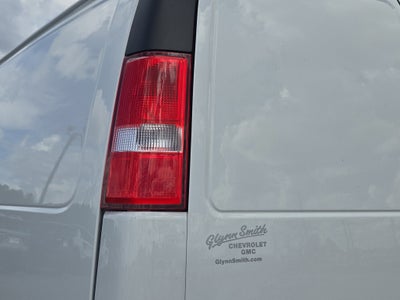 2025 Chevrolet Express Cargo WT