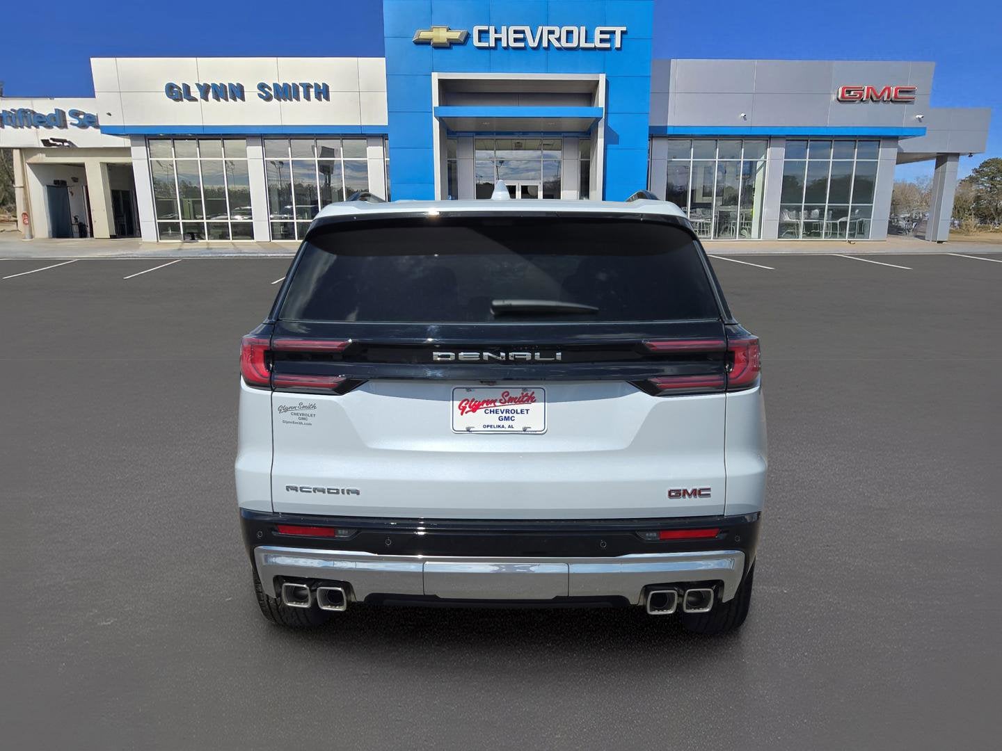 2026 GMC Acadia Denali