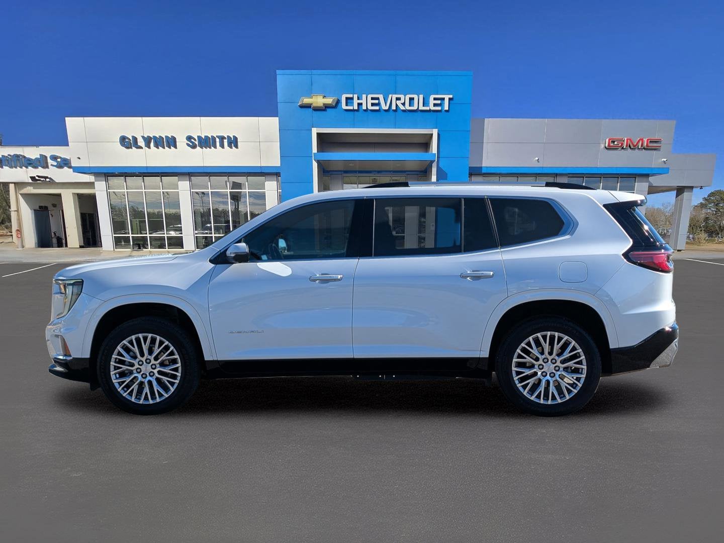2024 GMC Acadia Denali