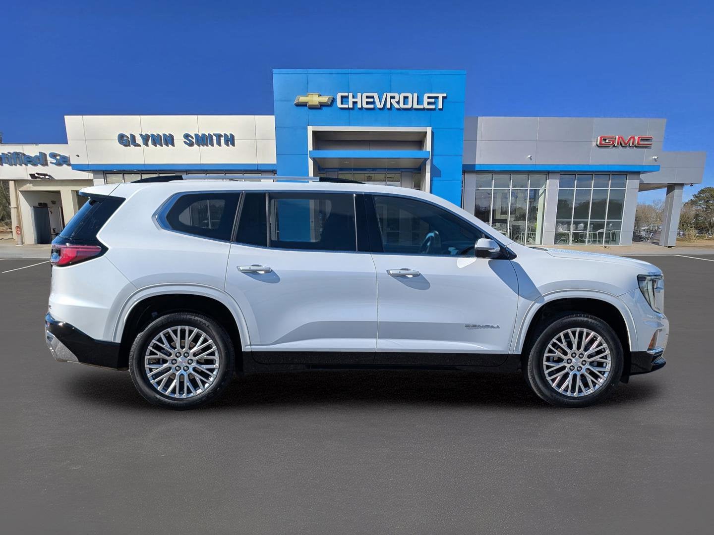 2024 GMC Acadia Denali