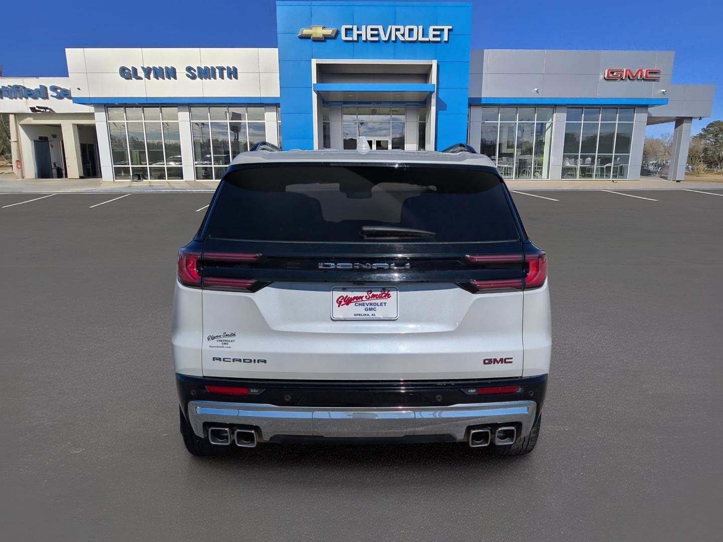 2024 GMC Acadia Denali