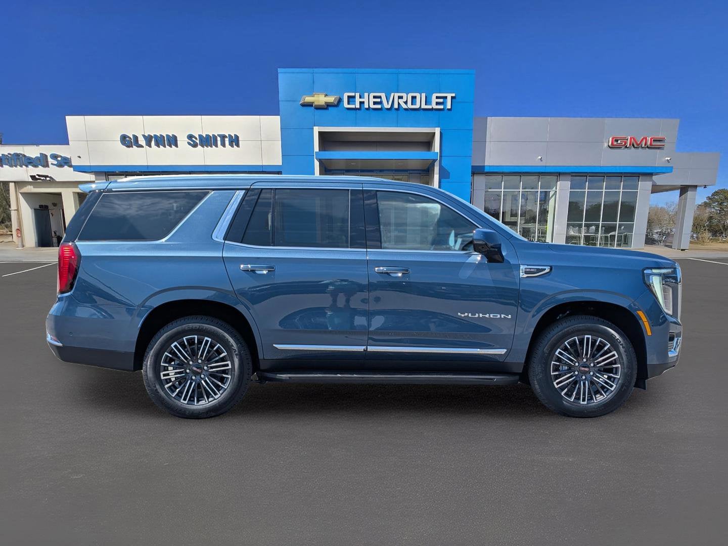 2026 GMC Yukon Elevation
