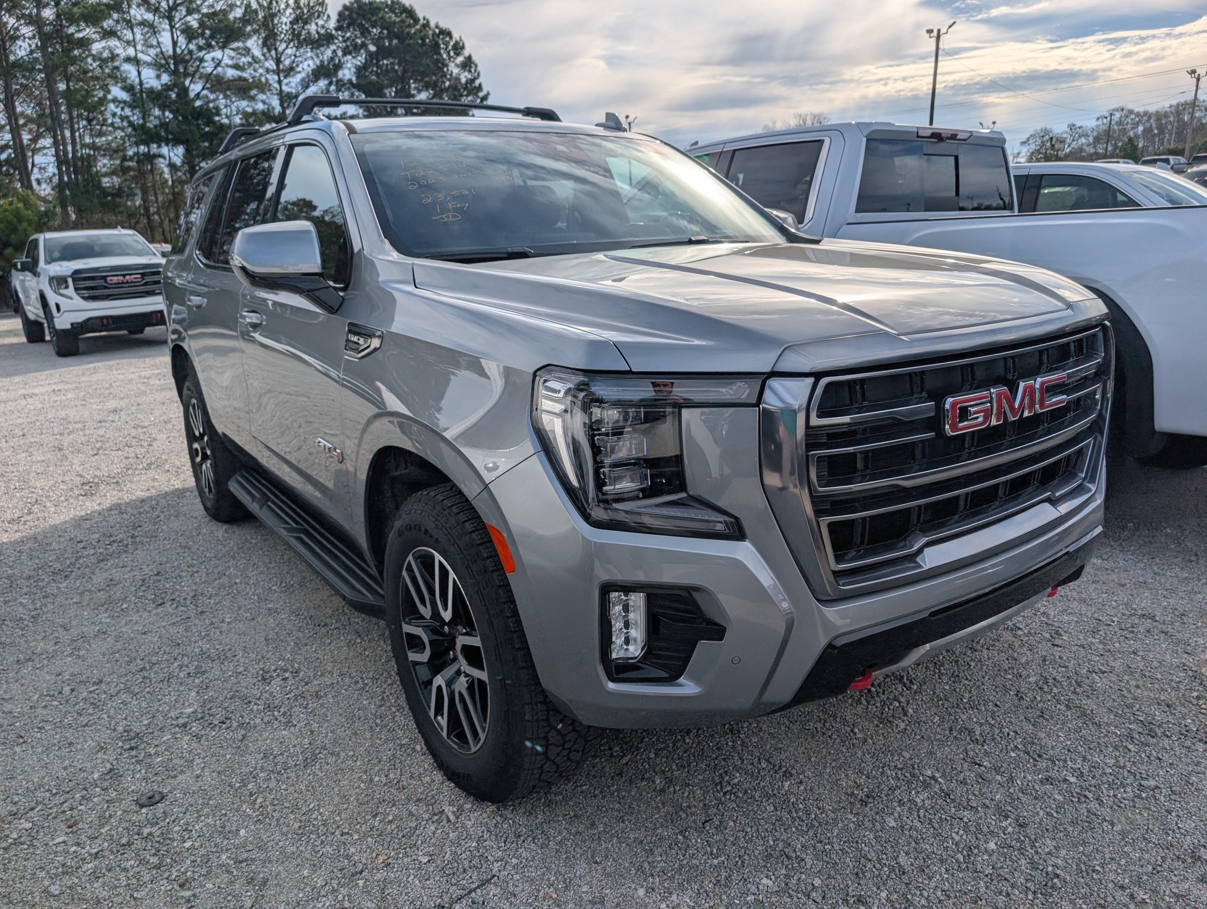 2023 GMC Yukon AT4
