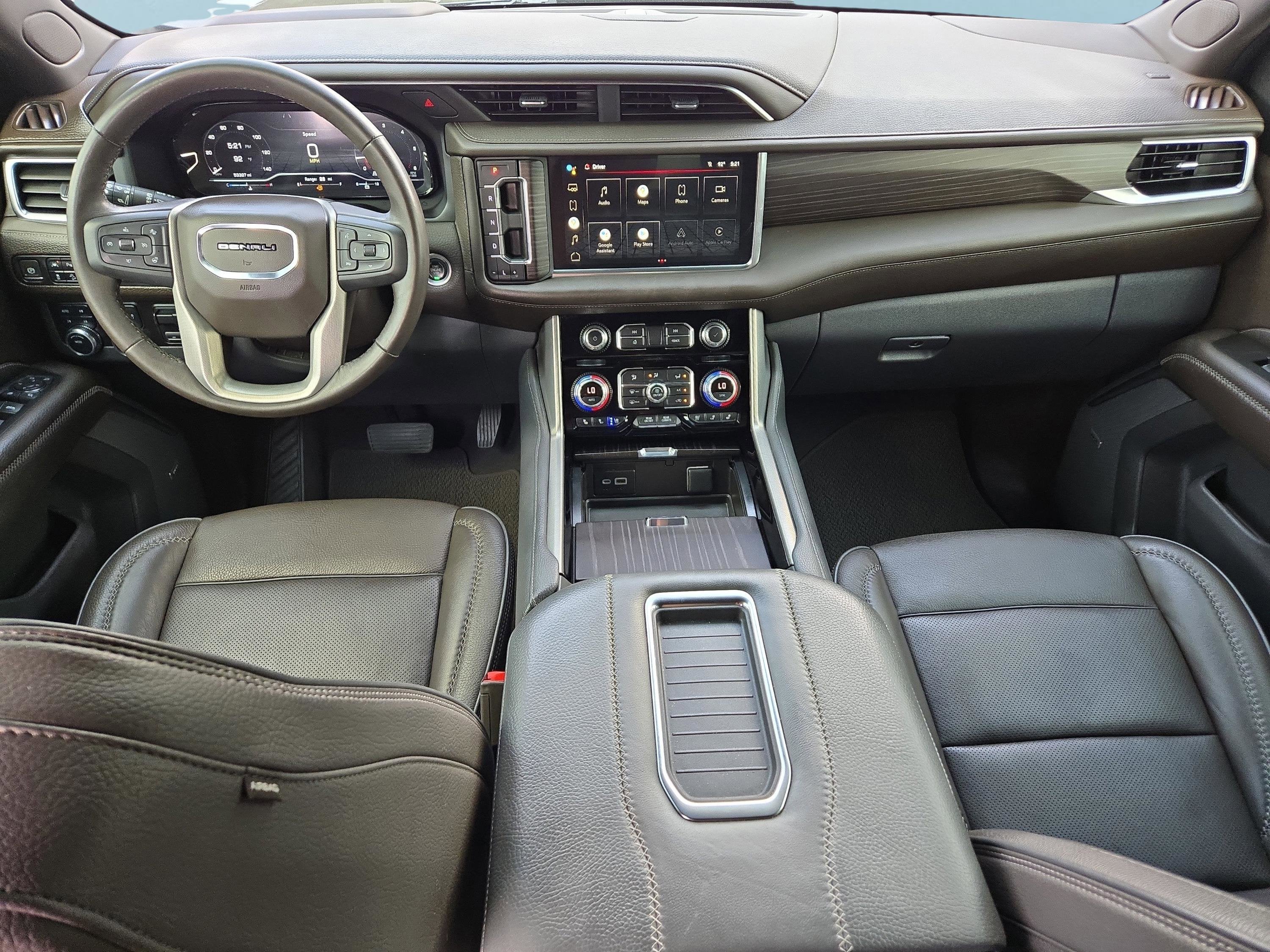 2022 GMC Yukon Denali