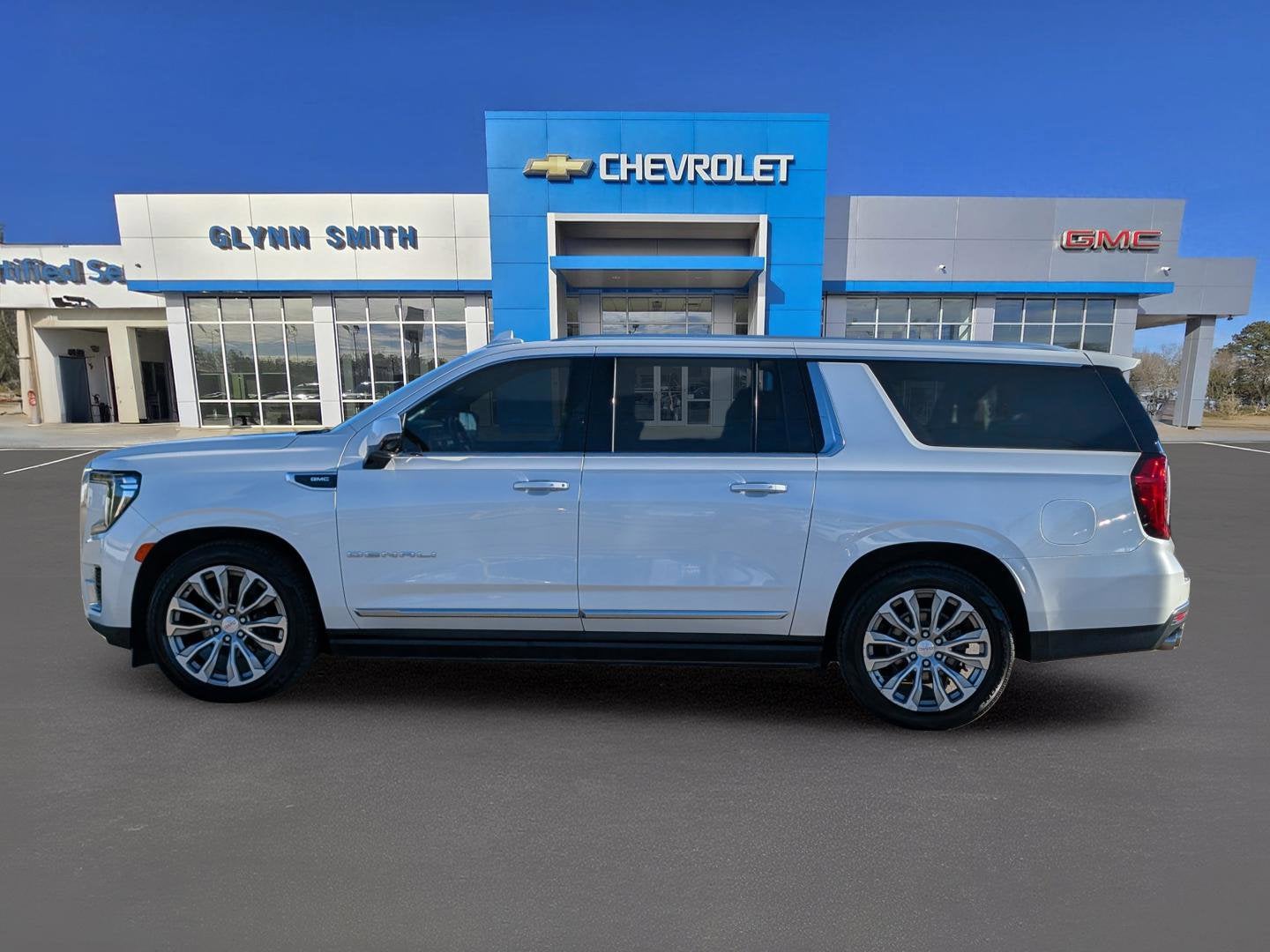 2022 GMC Yukon XL Denali