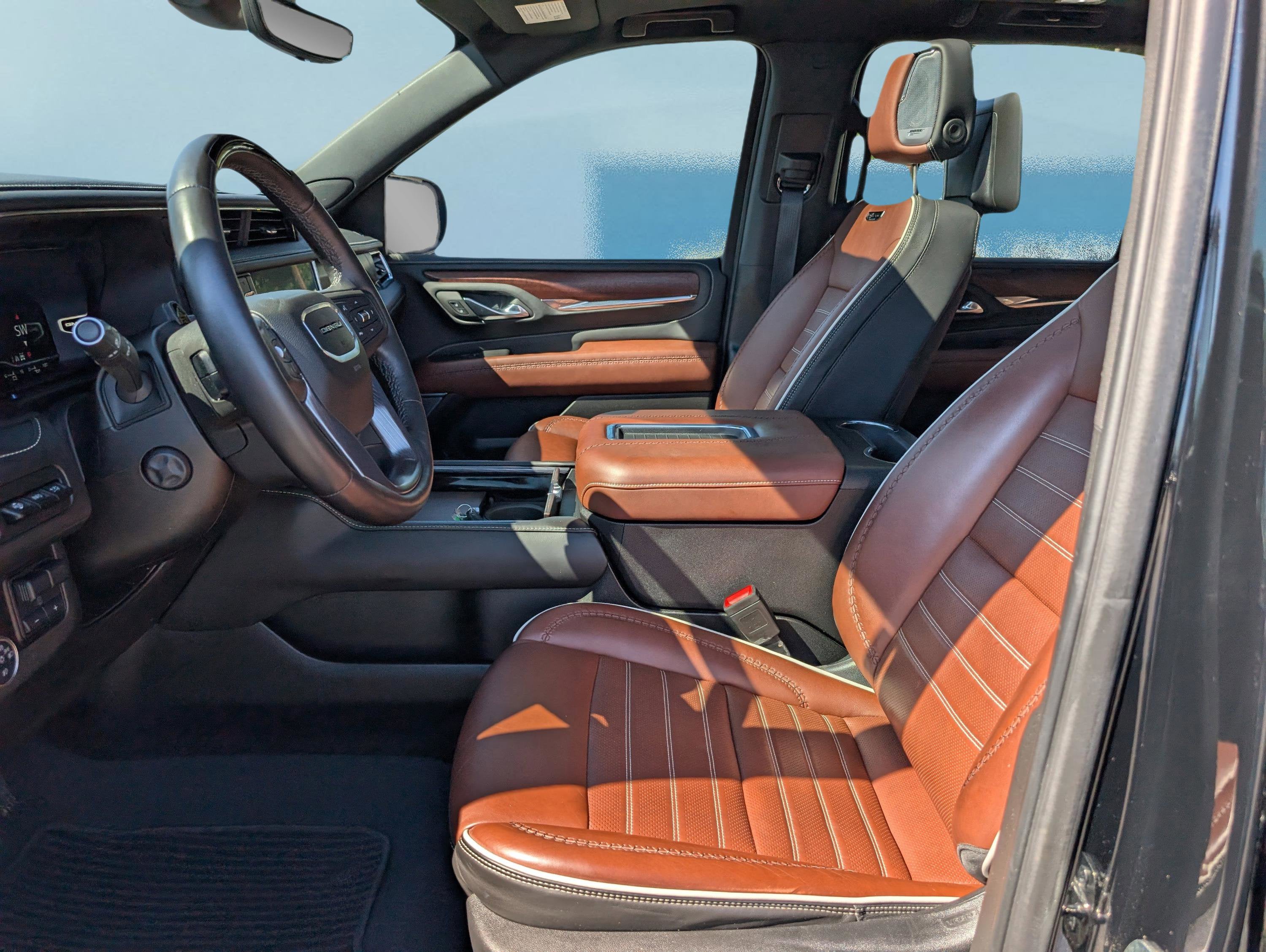 2023 GMC Yukon XL Denali Ultimate