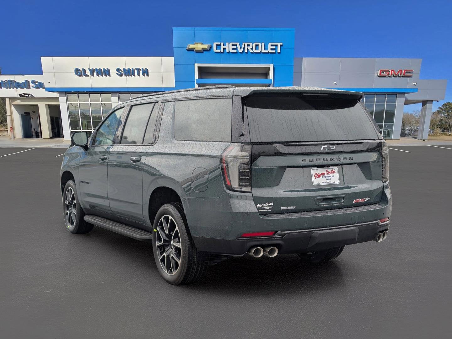 2026 Chevrolet Suburban RST