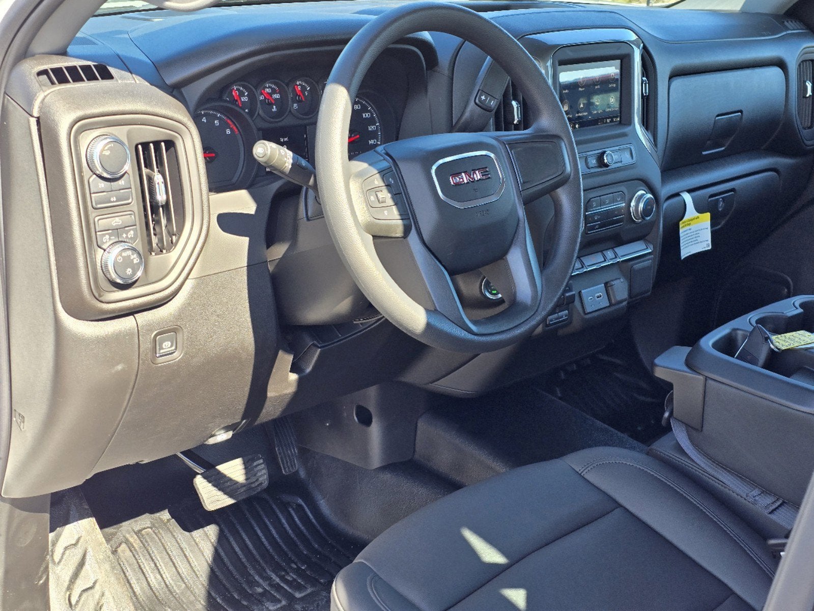 2025 GMC Sierra 2500 HD Pro