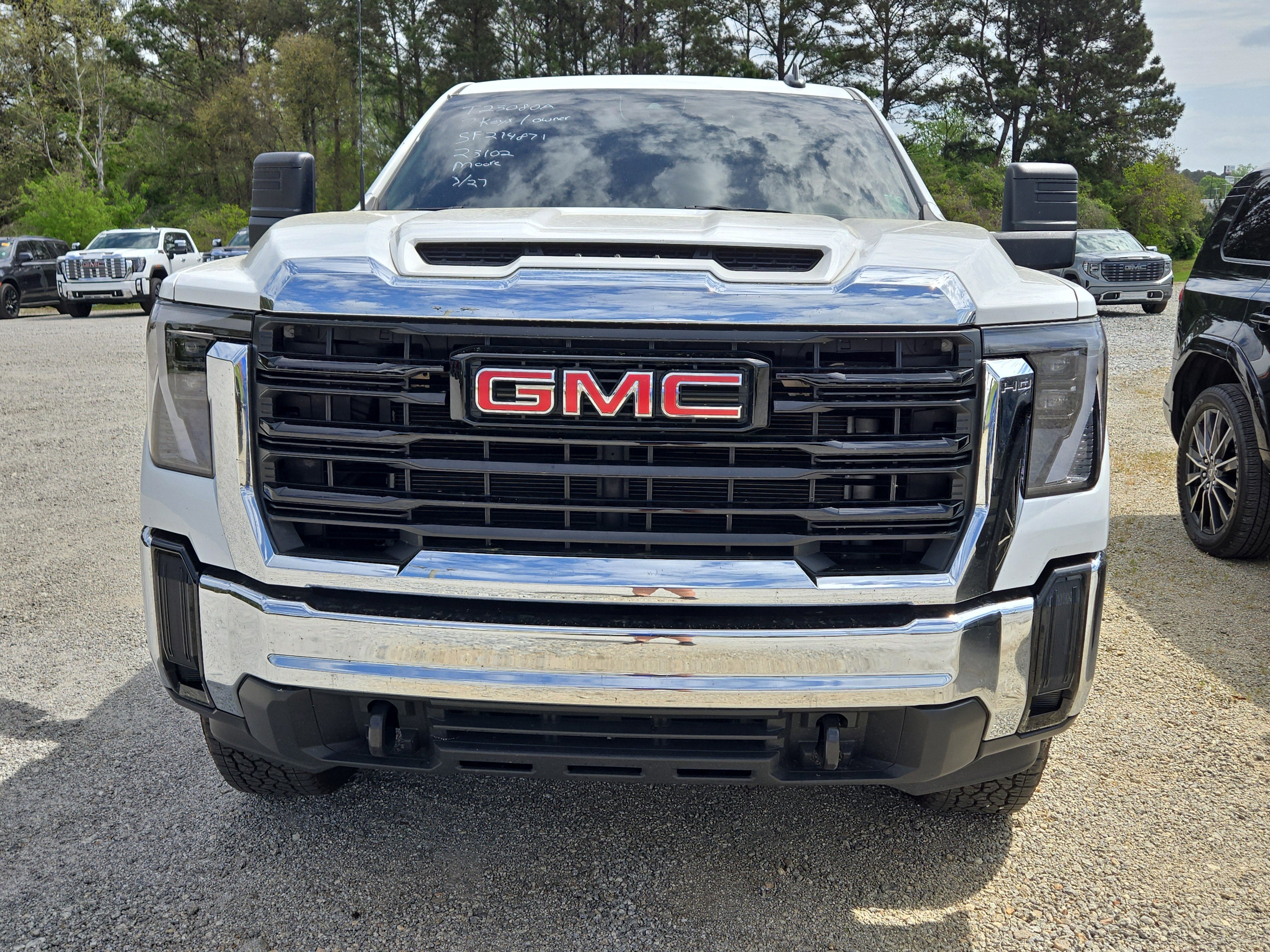 2025 GMC Sierra 2500 HD Pro