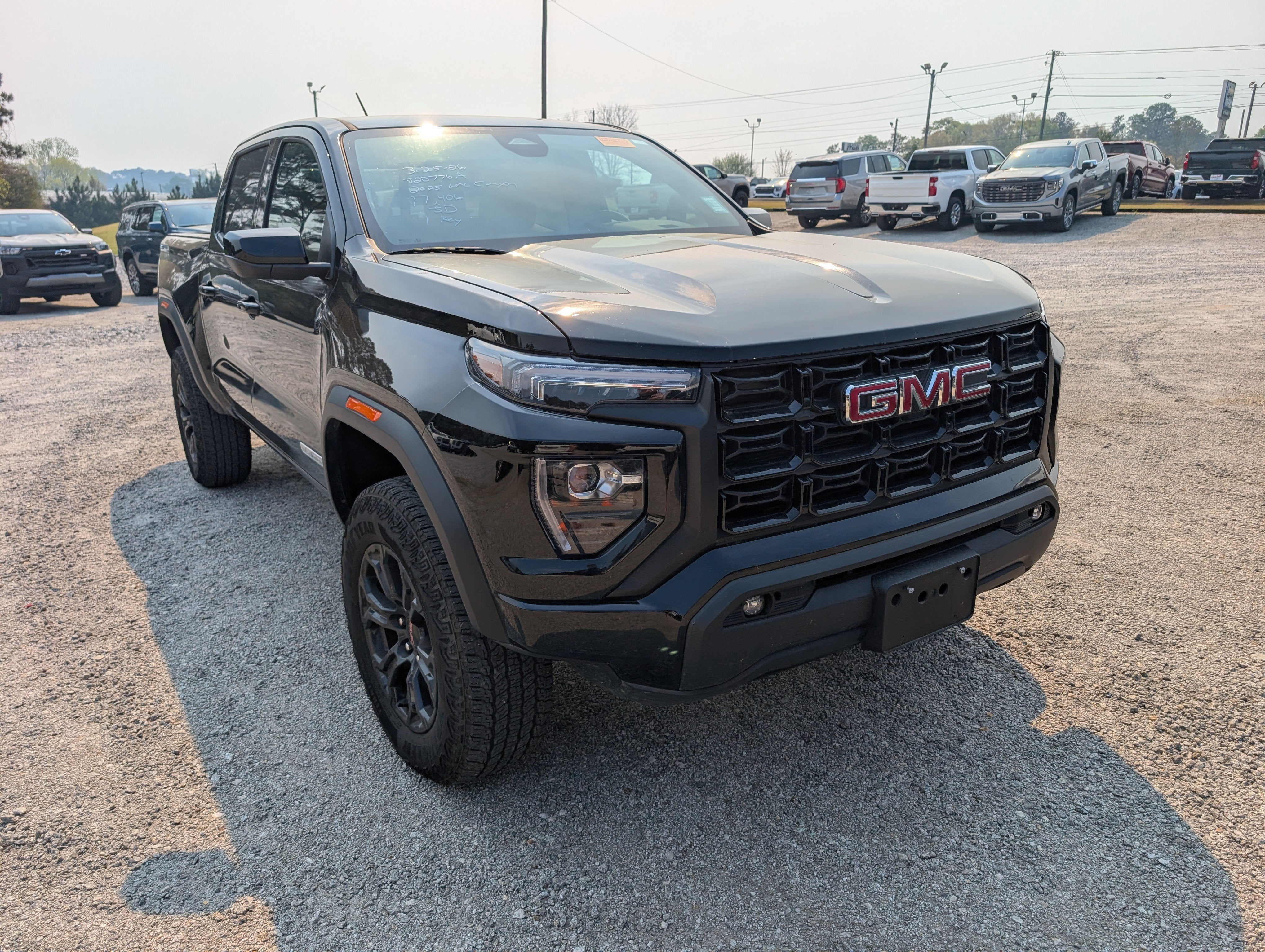 2025 GMC Canyon Elevation