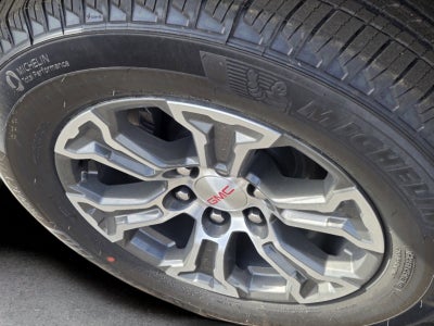 2025 GMC Sierra 1500 SLE