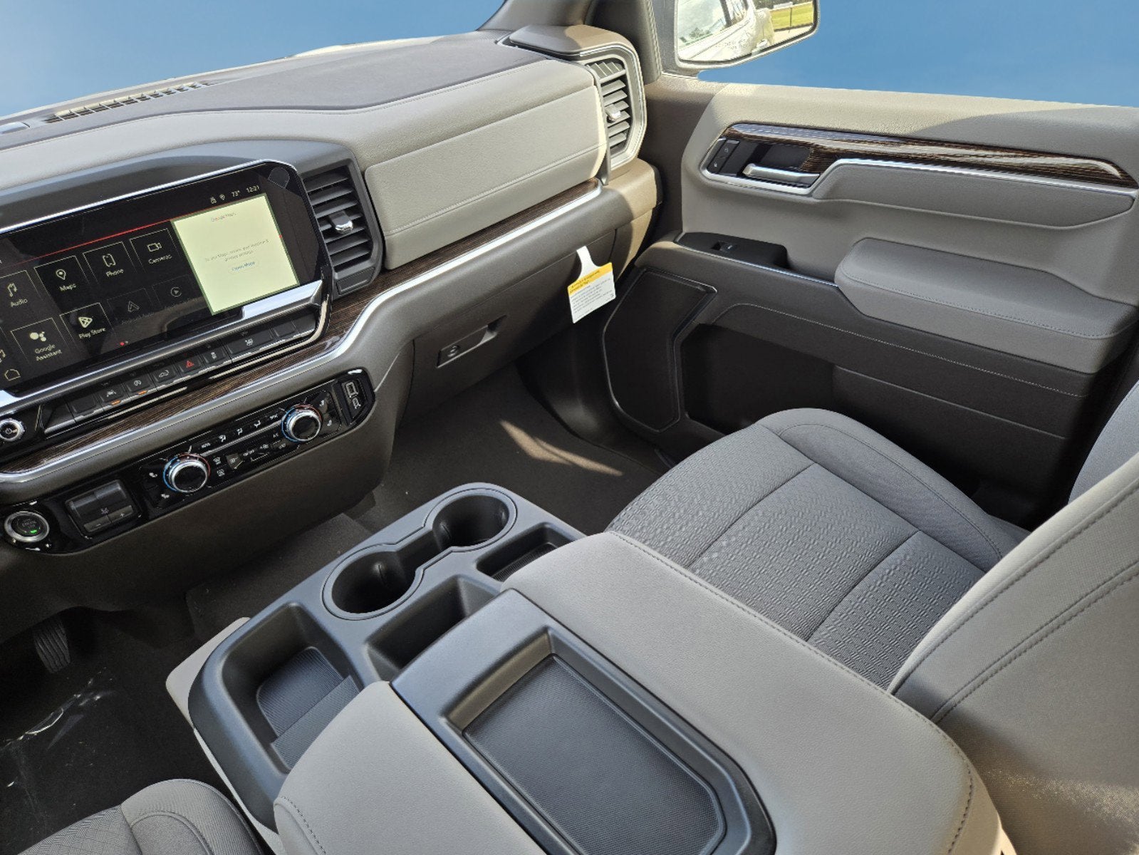 2025 GMC Sierra 1500 SLE