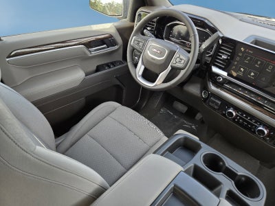 2025 GMC Sierra 1500 SLE