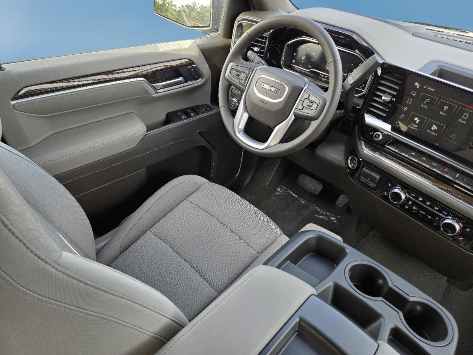 2025 GMC Sierra 1500 SLE