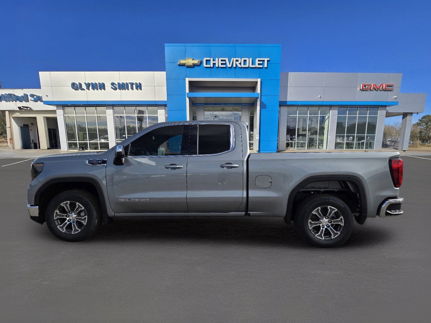 2025 GMC Sierra 1500 SLE