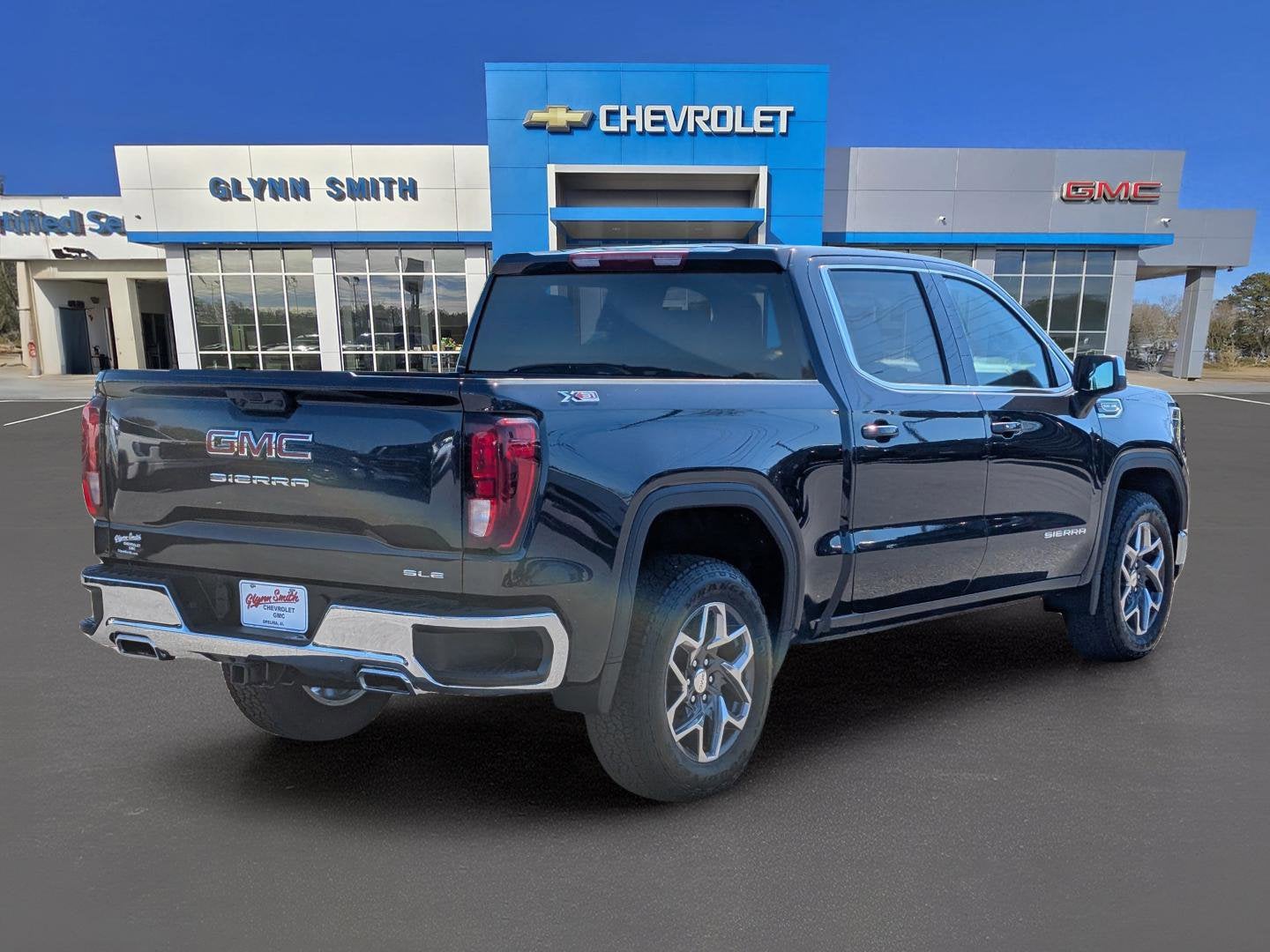 2026 GMC Sierra 1500 SLE