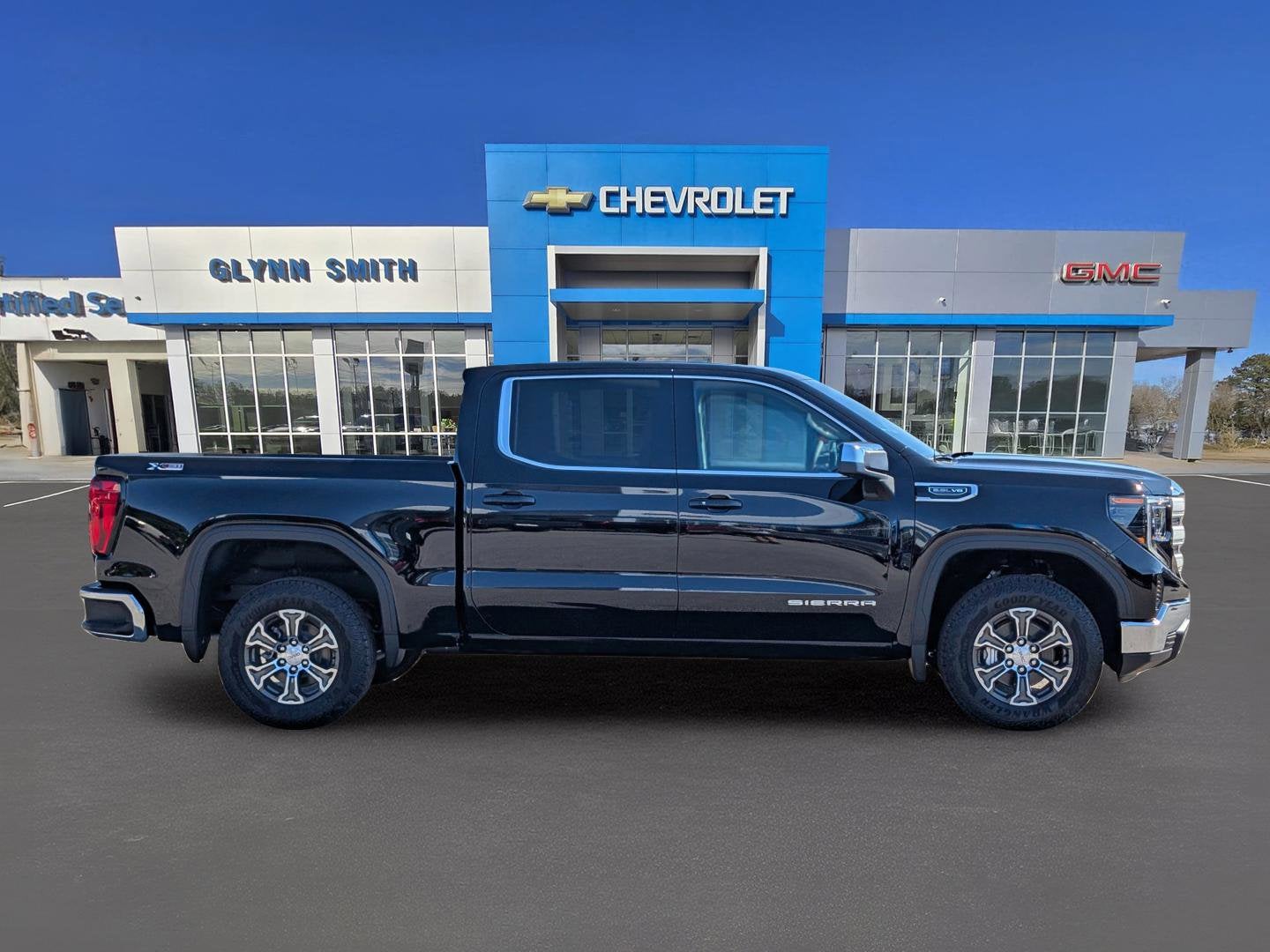 2026 GMC Sierra 1500 SLE