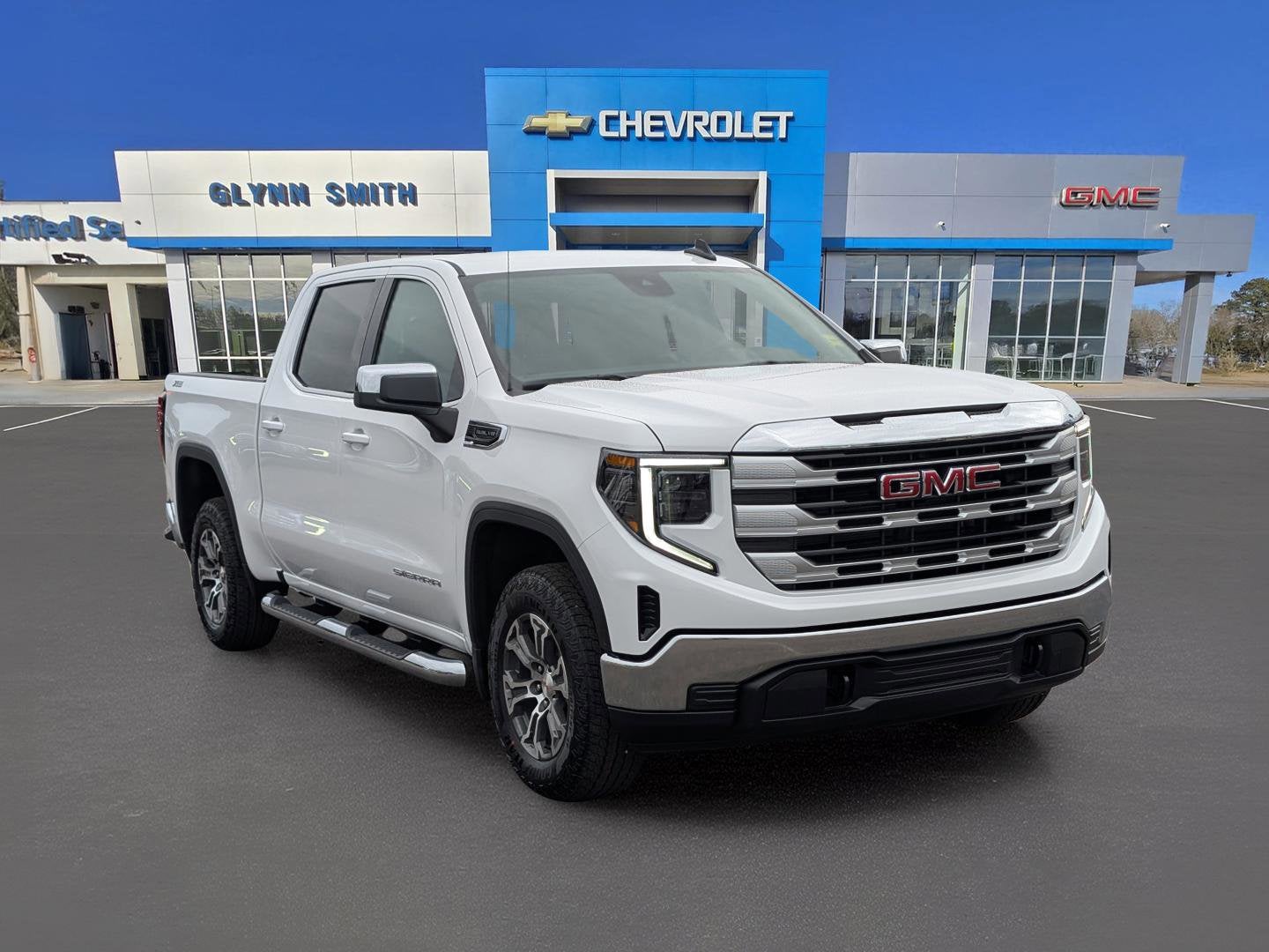 2026 GMC Sierra 1500 SLE