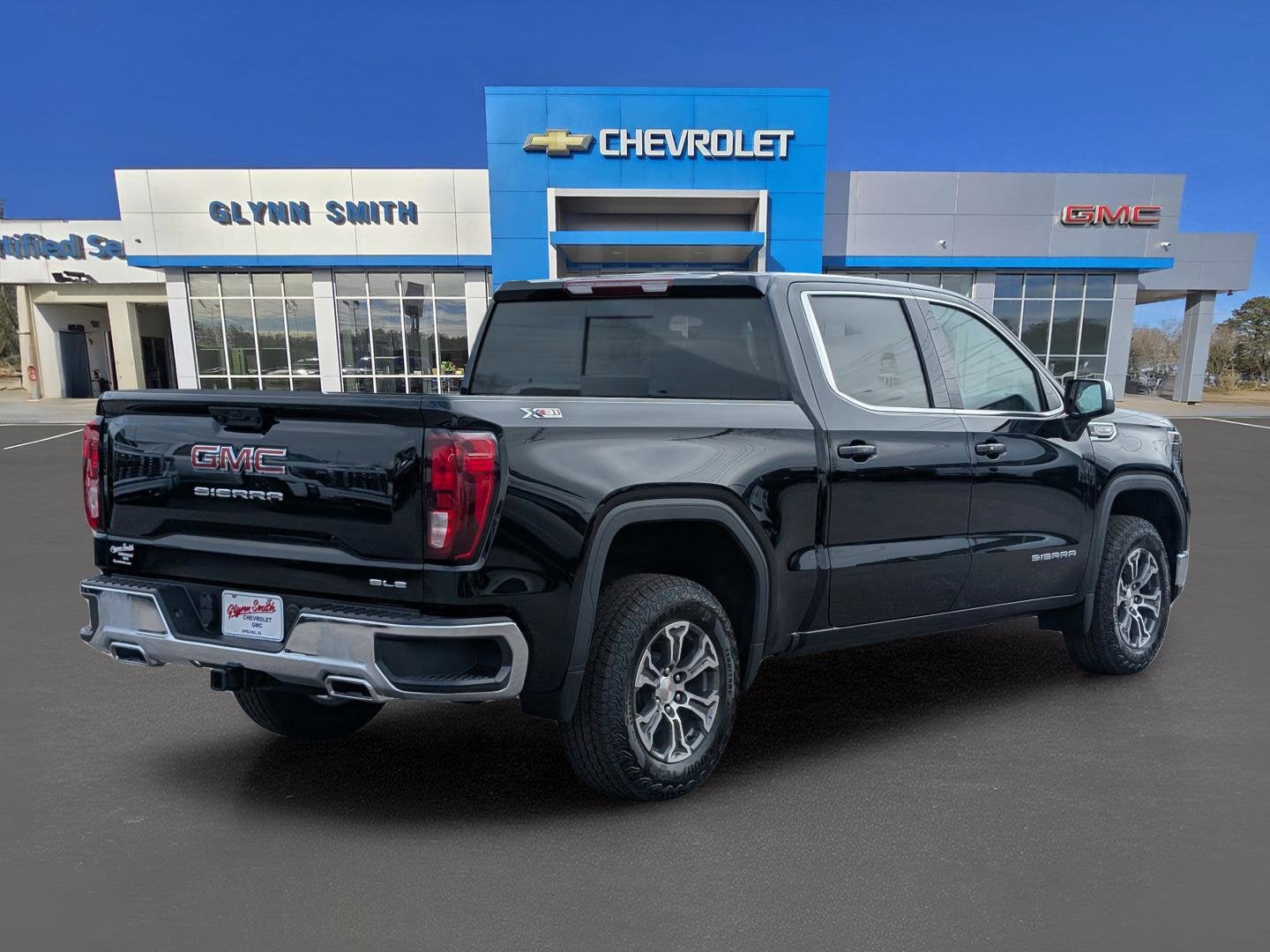 2026 GMC Sierra 1500 SLE