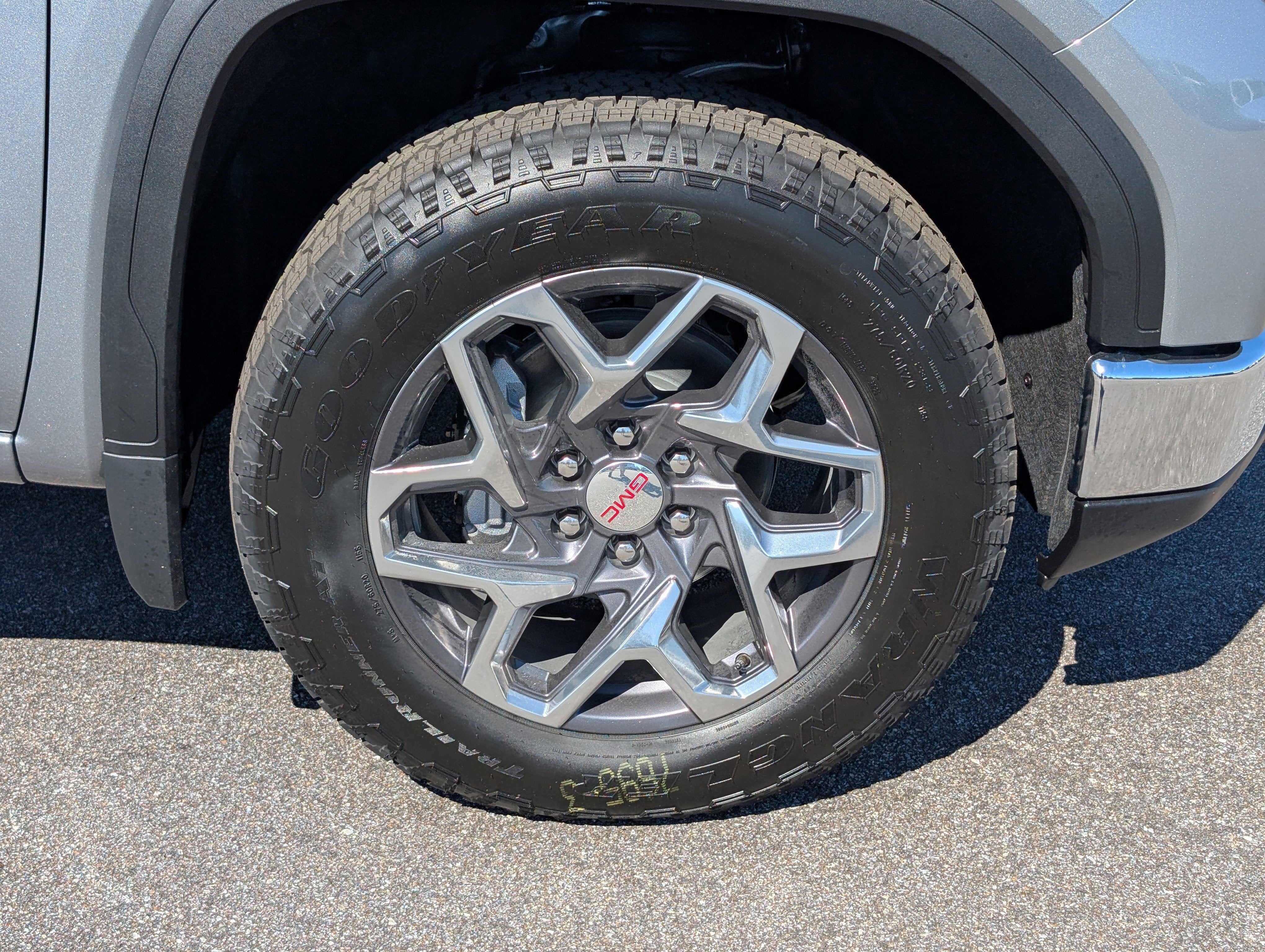 2026 GMC Sierra 1500 SLE