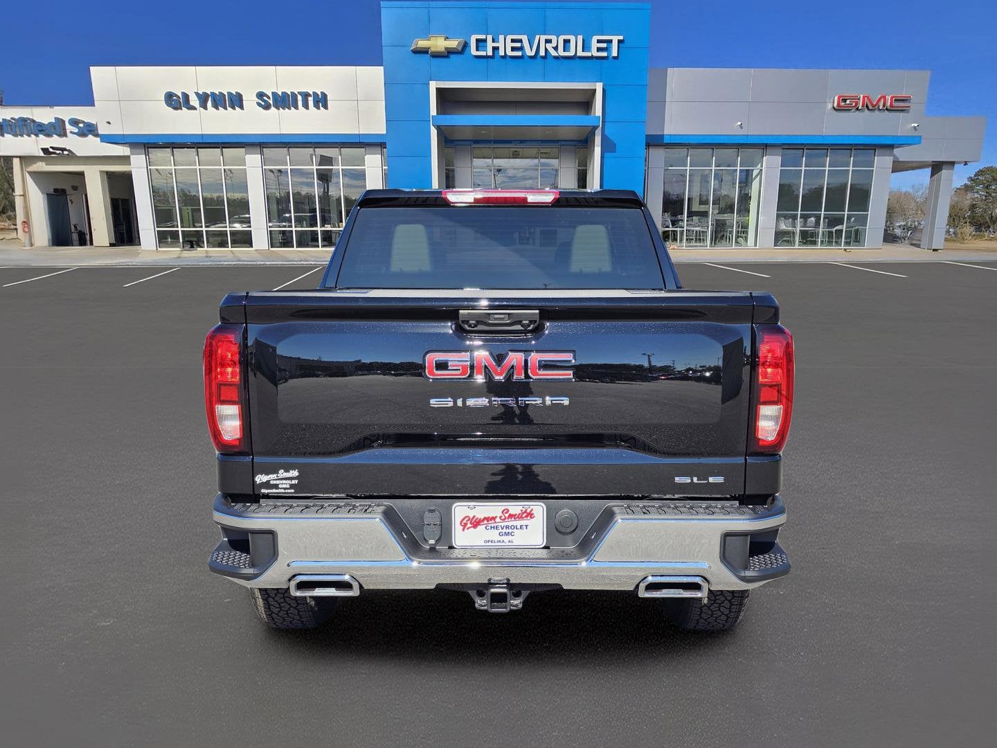 2026 GMC Sierra 1500 SLE