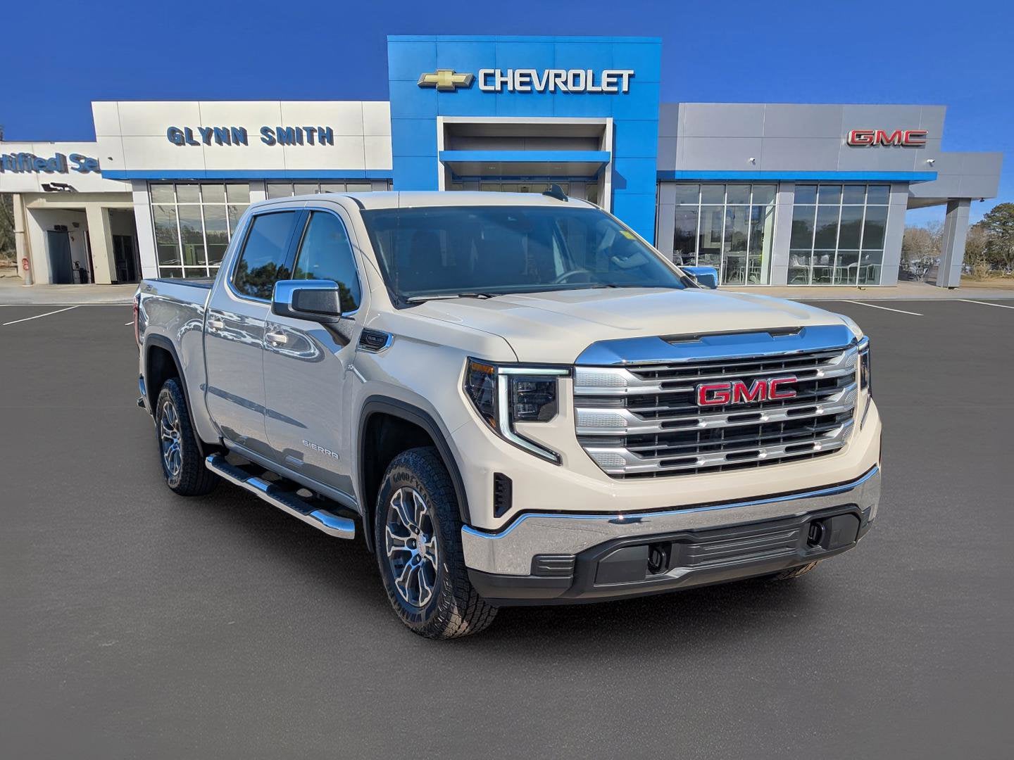 2026 GMC Sierra 1500 SLE