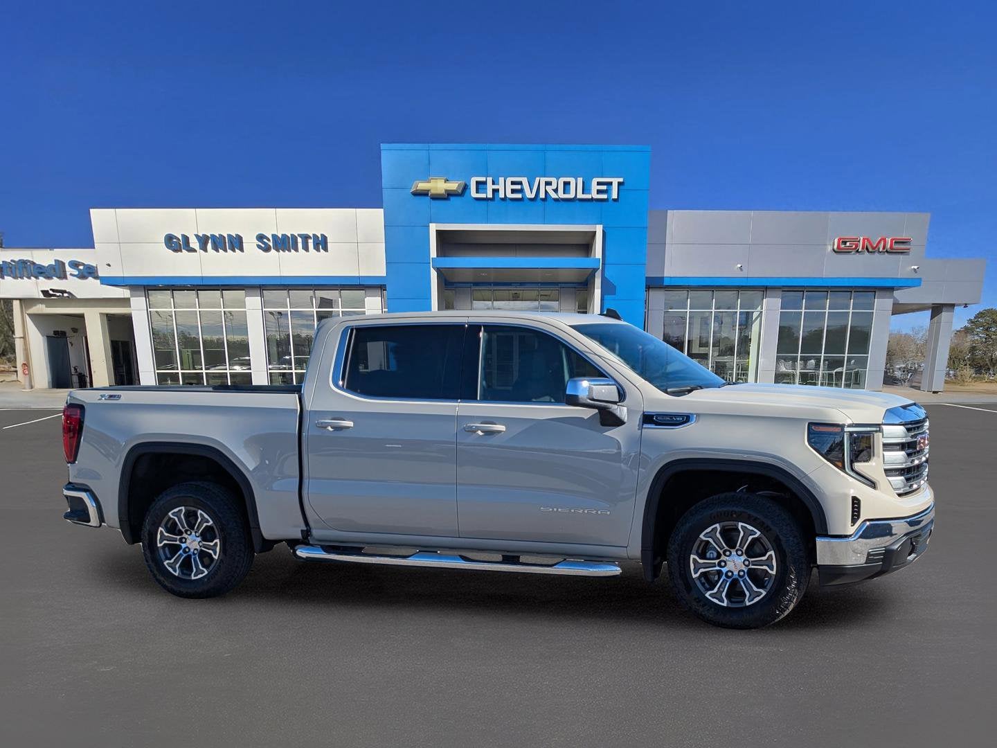 2026 GMC Sierra 1500 SLE