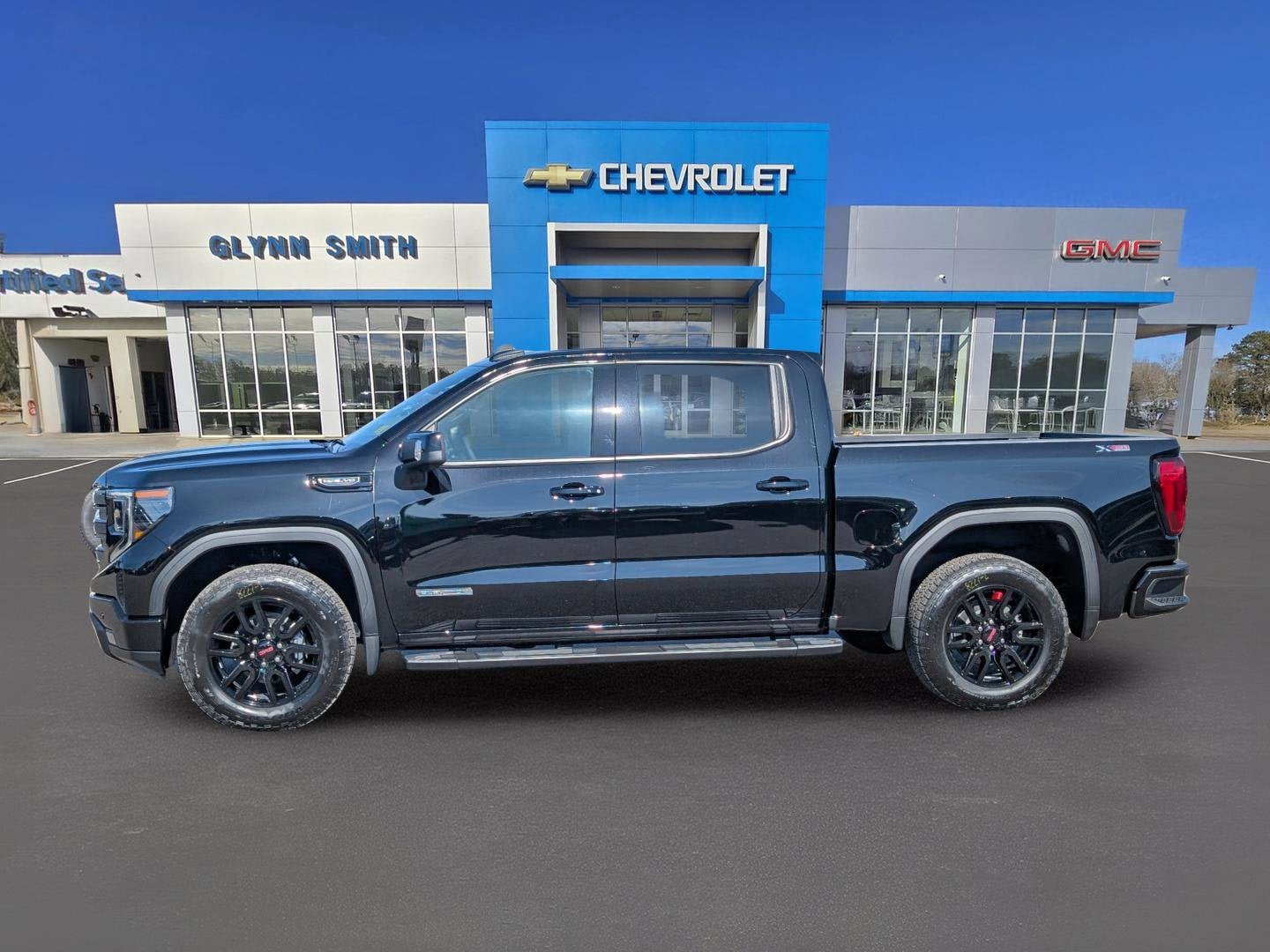 2025 GMC Sierra 1500 Elevation