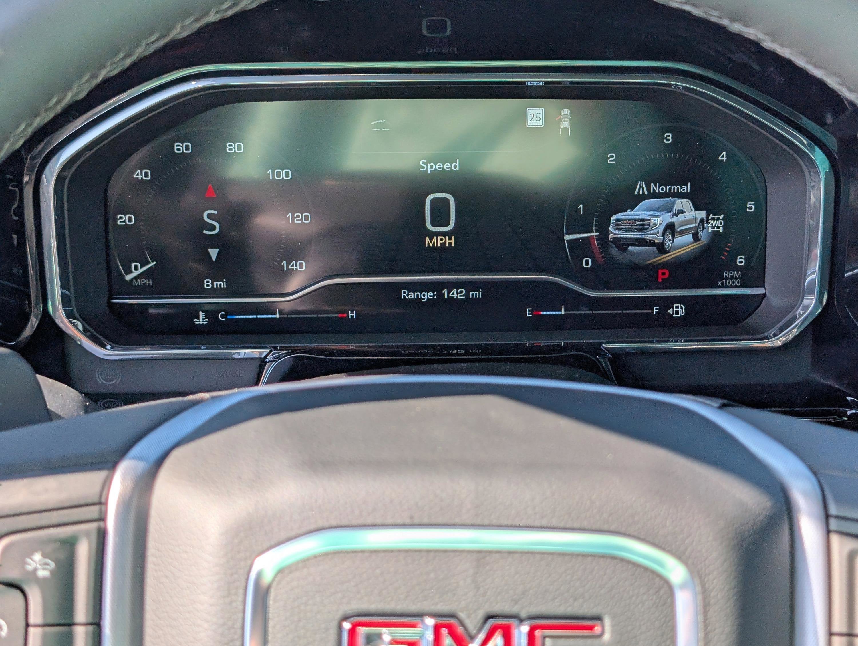 2025 GMC Sierra 1500 Elevation