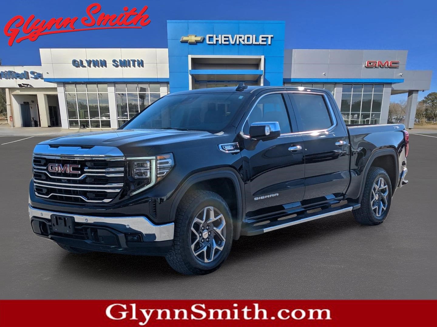 2026 GMC Sierra 1500 SLT
