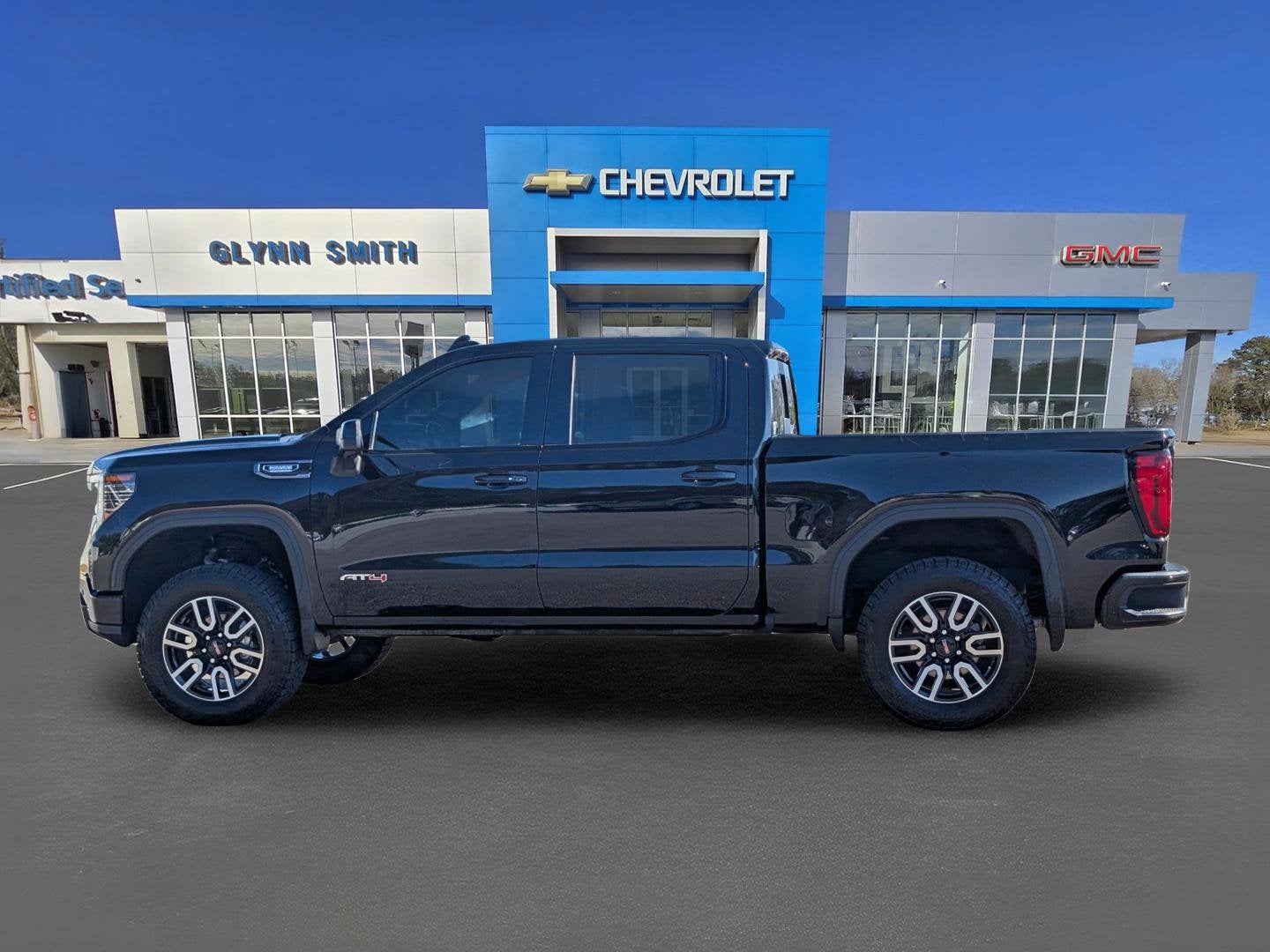 2023 GMC Sierra 1500 AT4