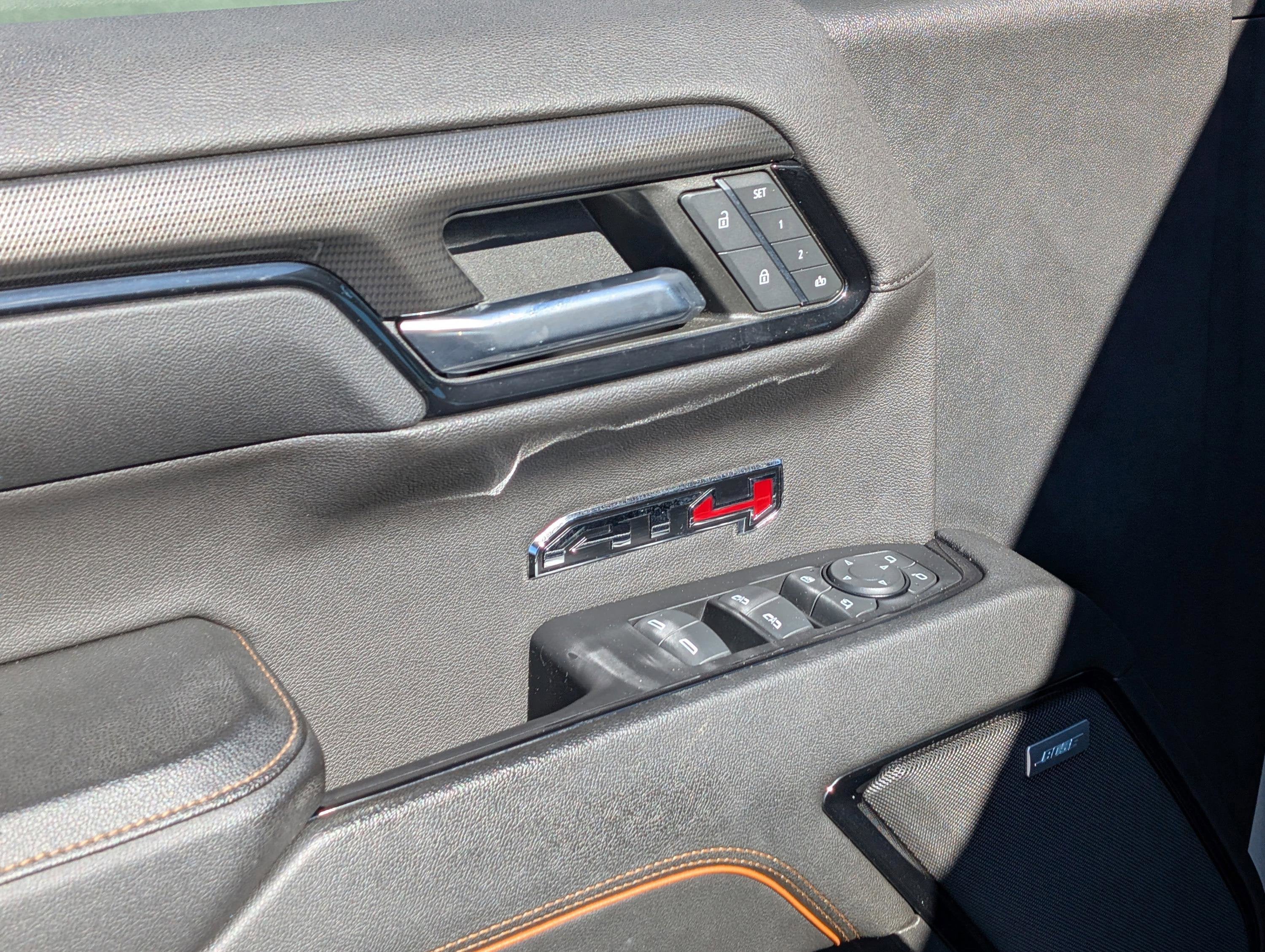 2023 GMC Sierra 1500 AT4