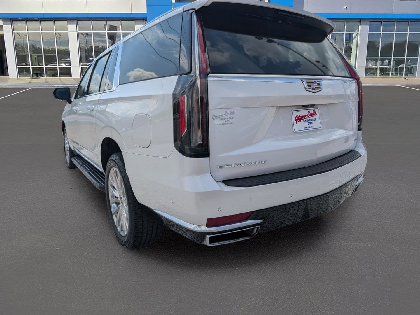 2023 Cadillac Escalade ESV Premium Luxury