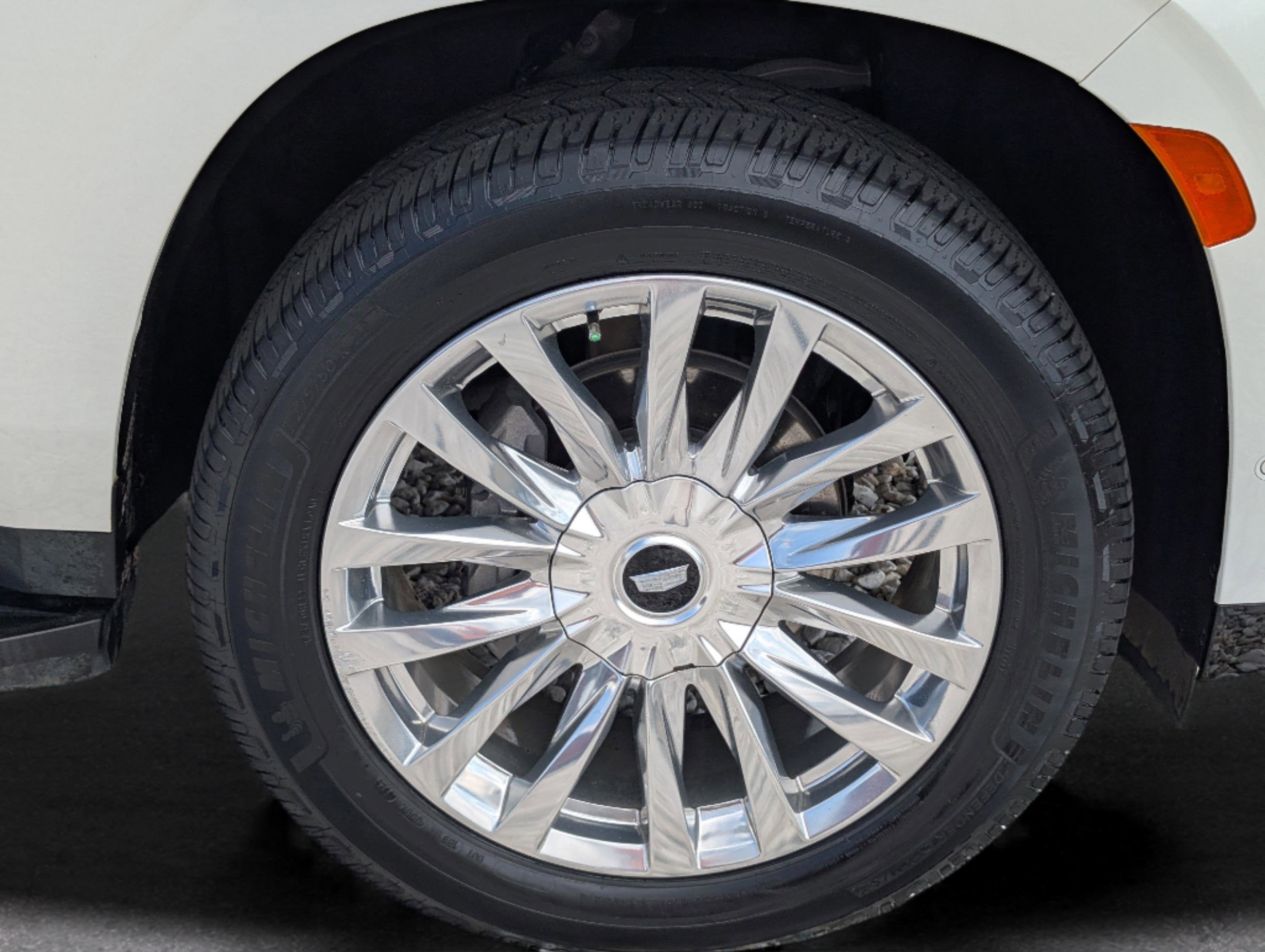 2023 Cadillac Escalade ESV Premium Luxury