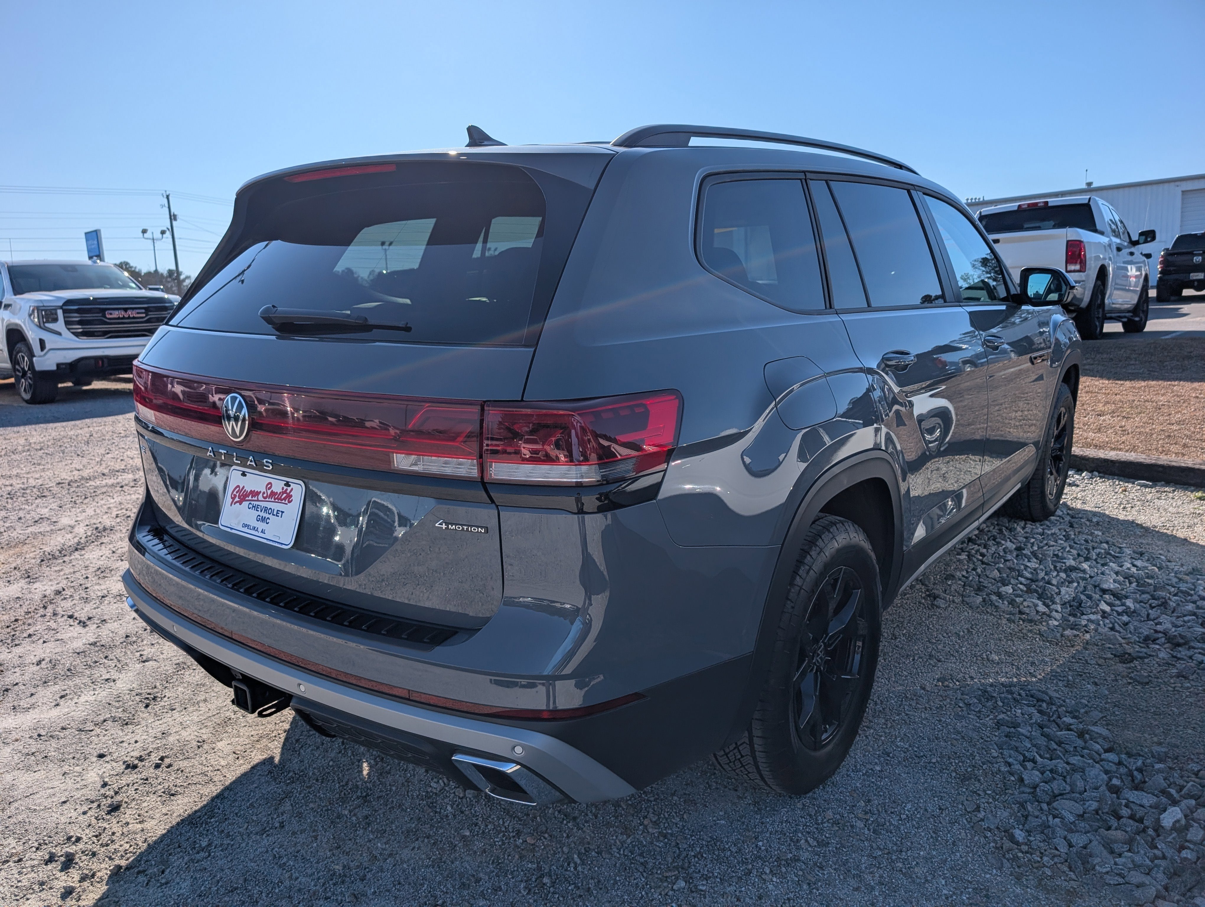 2025 Volkswagen Atlas 2.0T Peak Edition