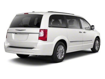 2013 Chrysler Town & Country Touring-L