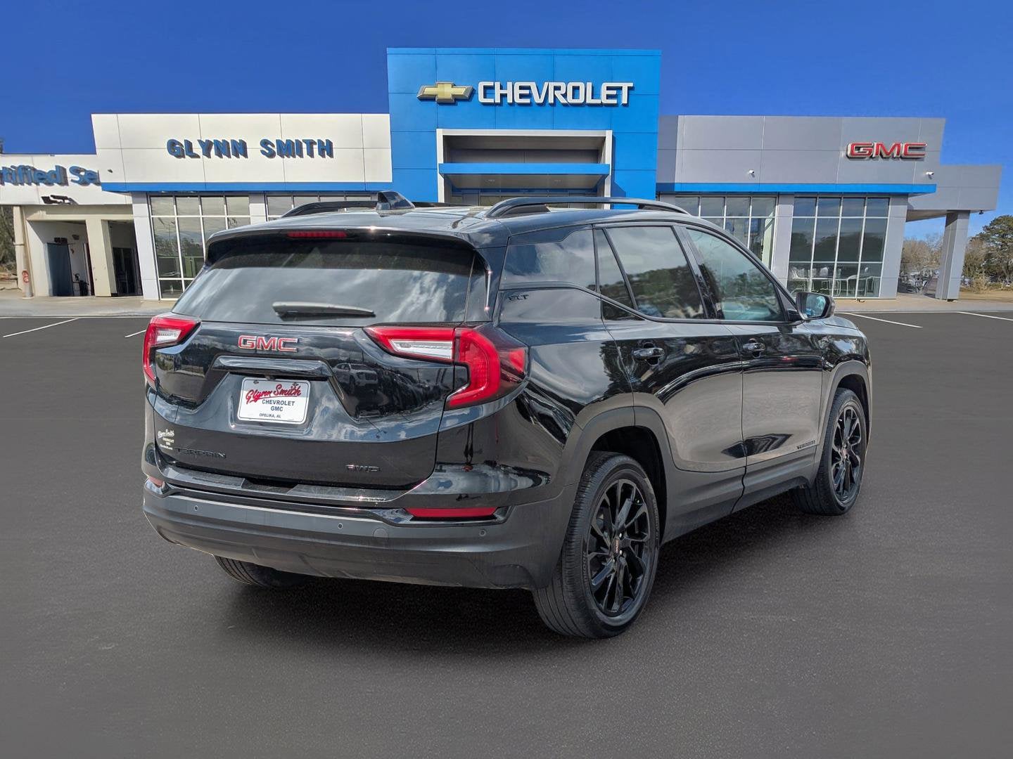 2024 GMC Terrain SLT