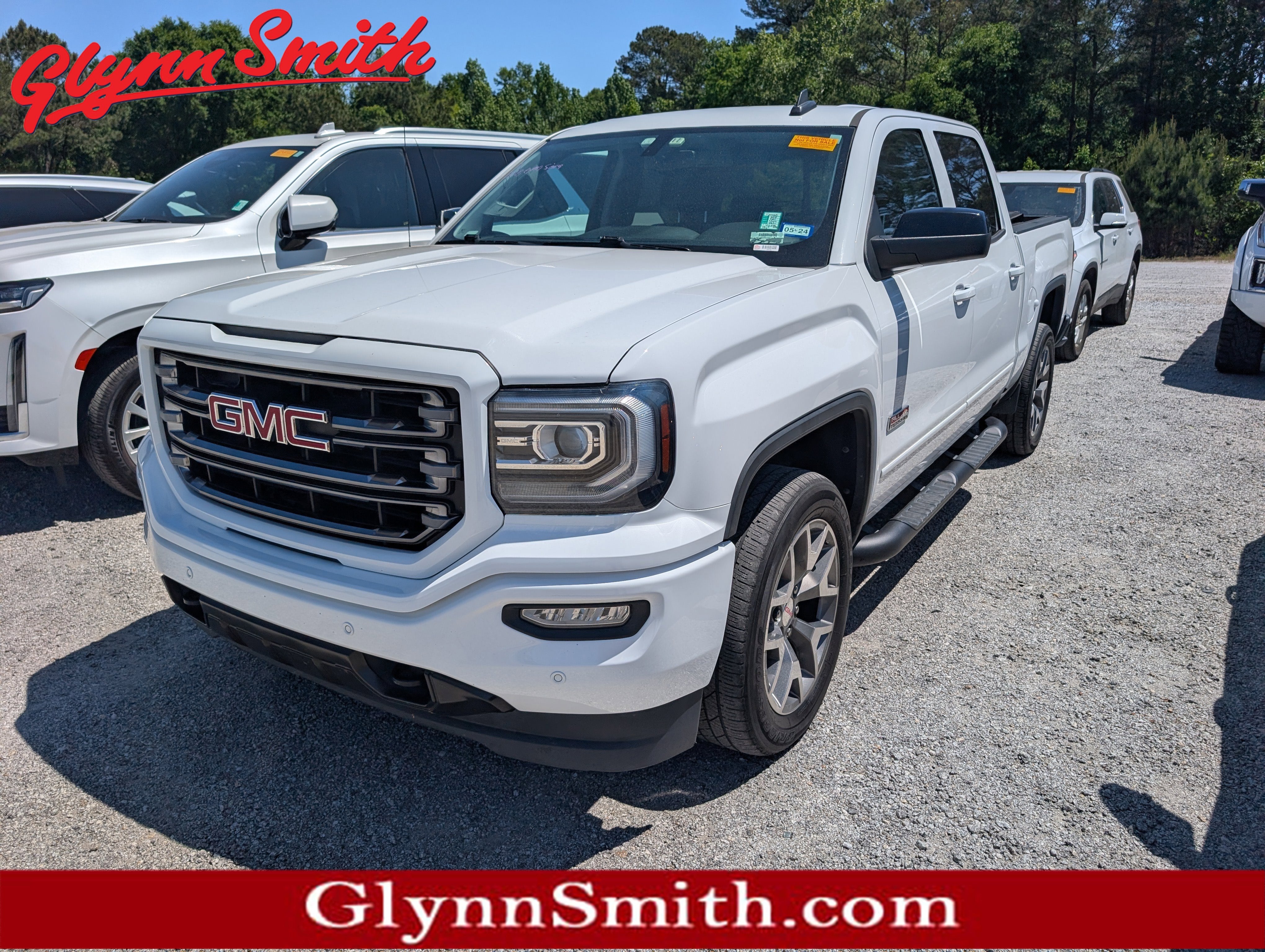 2018 GMC Sierra 4WD Crew Cab Short Box SLT's photo