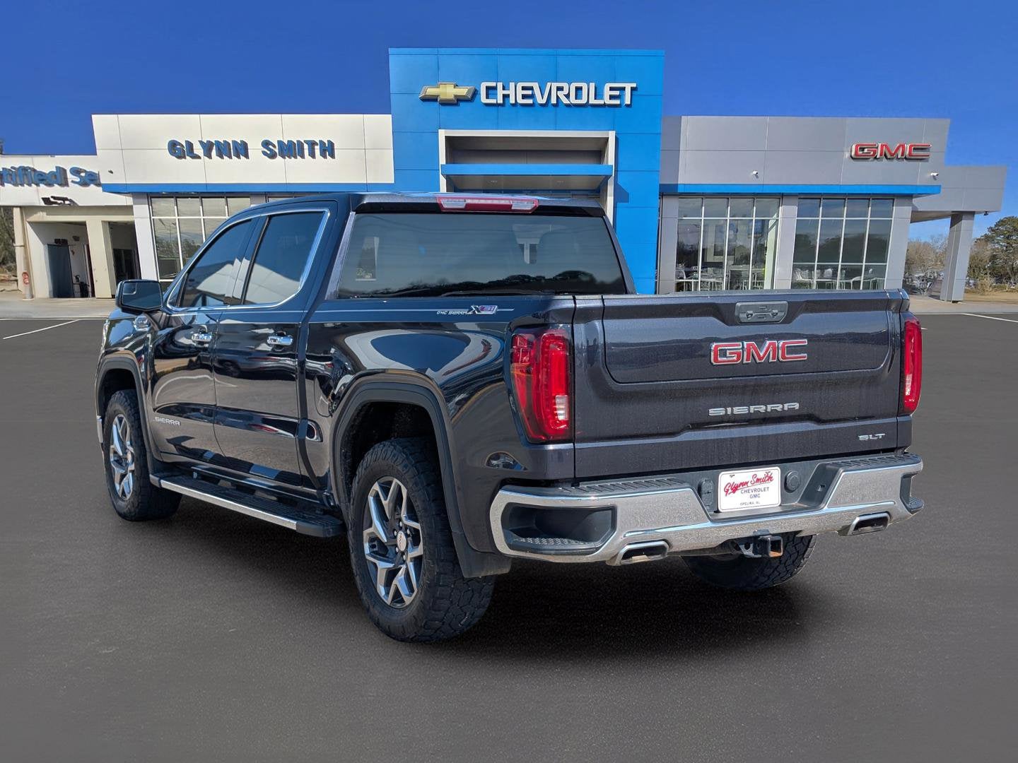 2023 GMC Sierra 1500 SLT