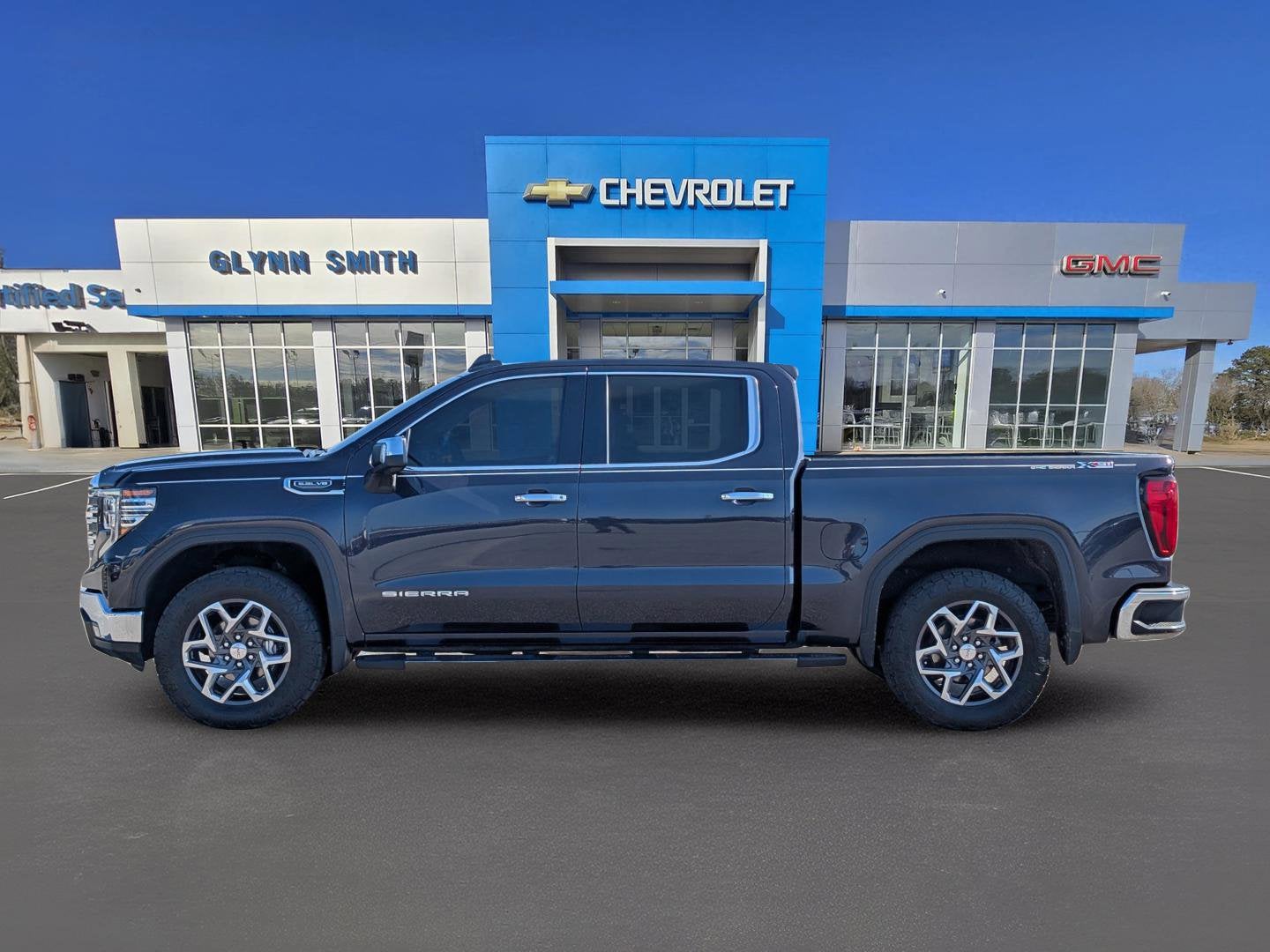 2023 GMC Sierra 1500 SLT