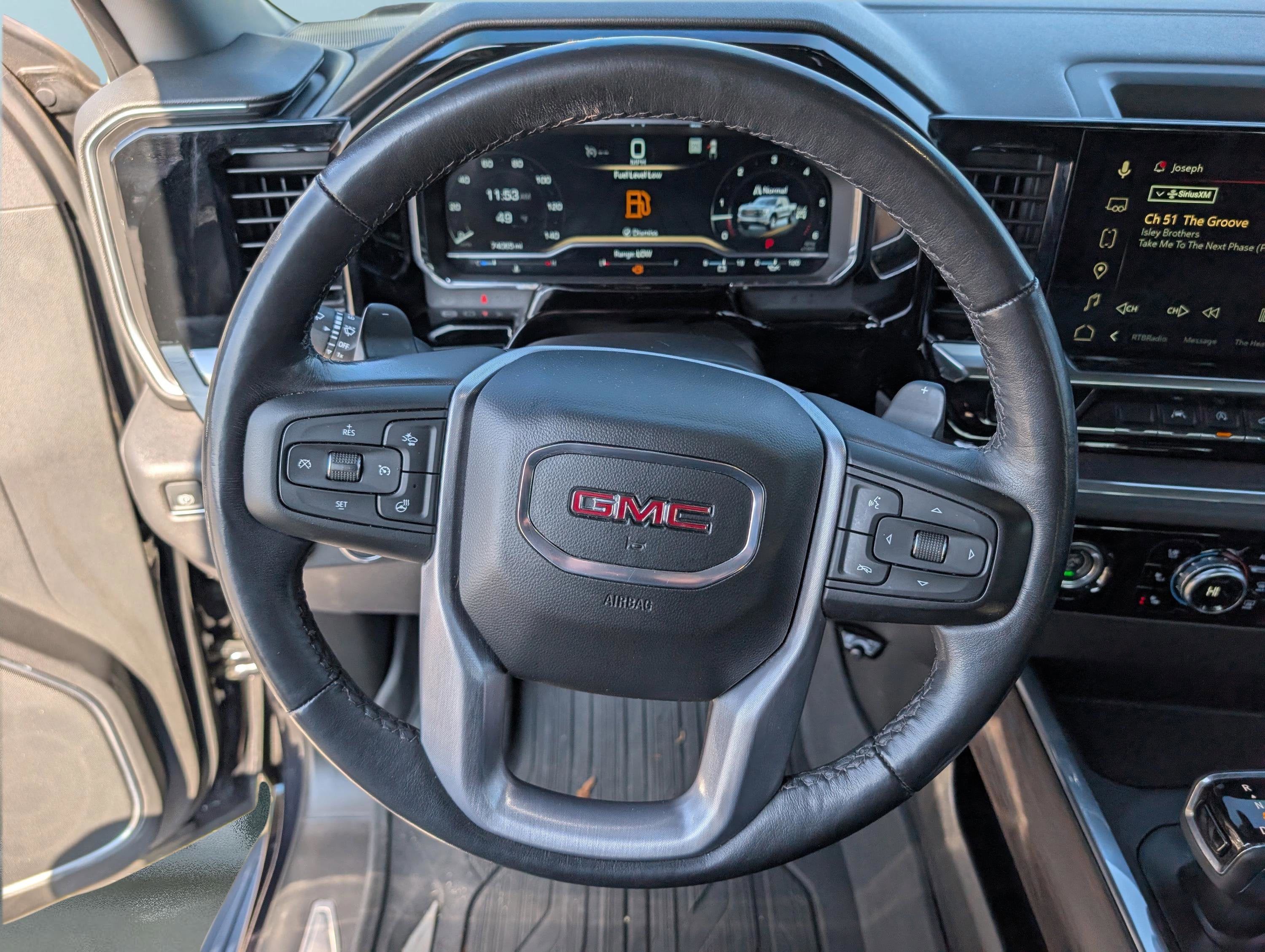 2023 GMC Sierra 1500 SLT