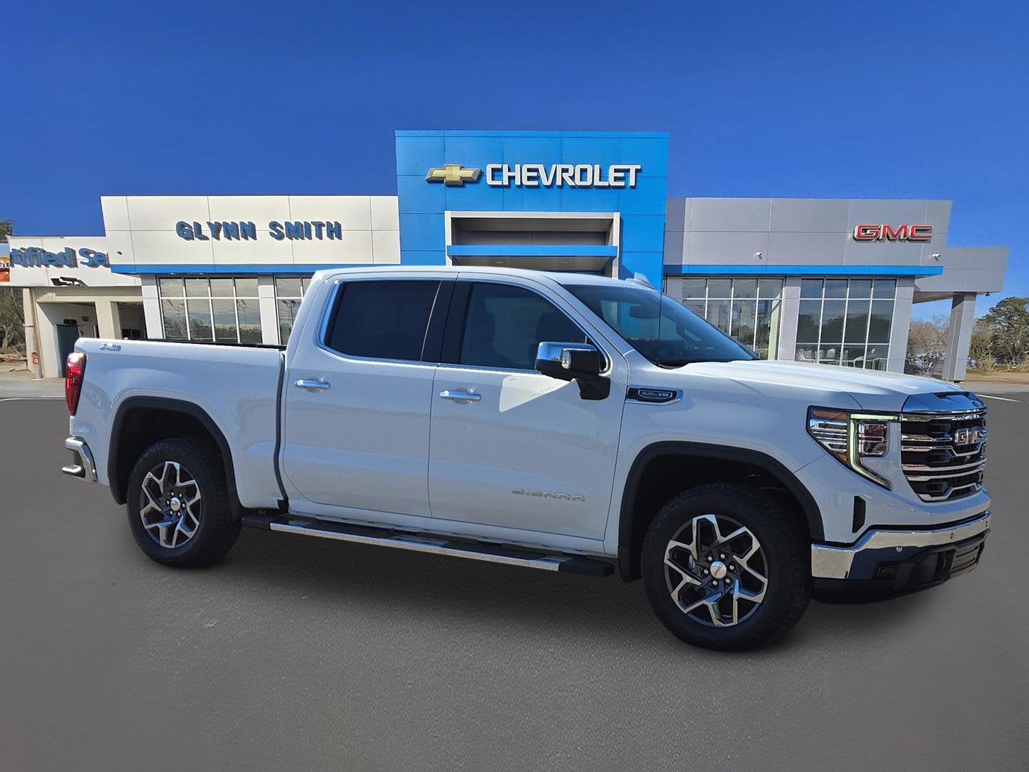 2026 GMC Sierra 1500 SLT