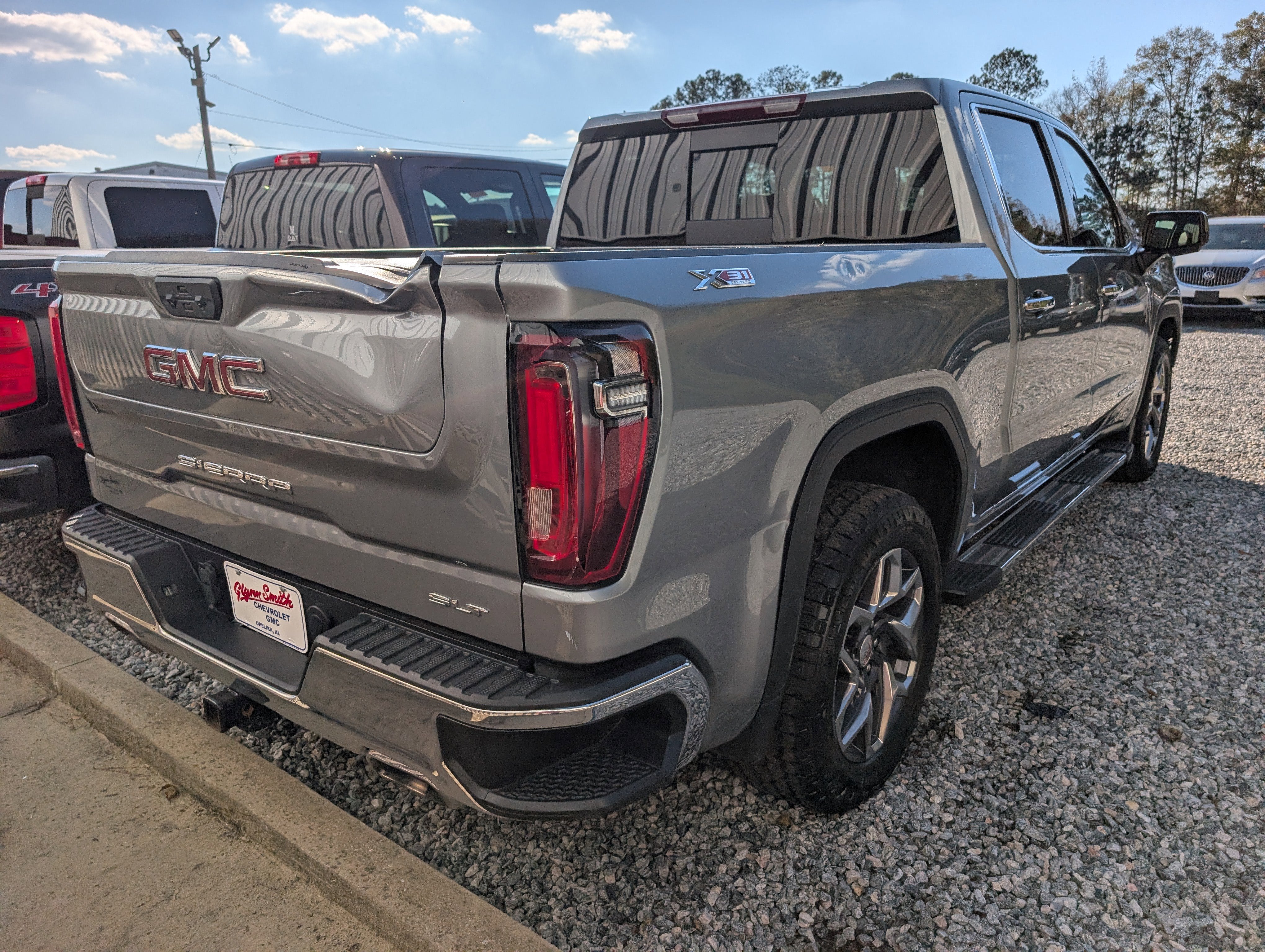 2023 GMC Sierra 1500 SLT