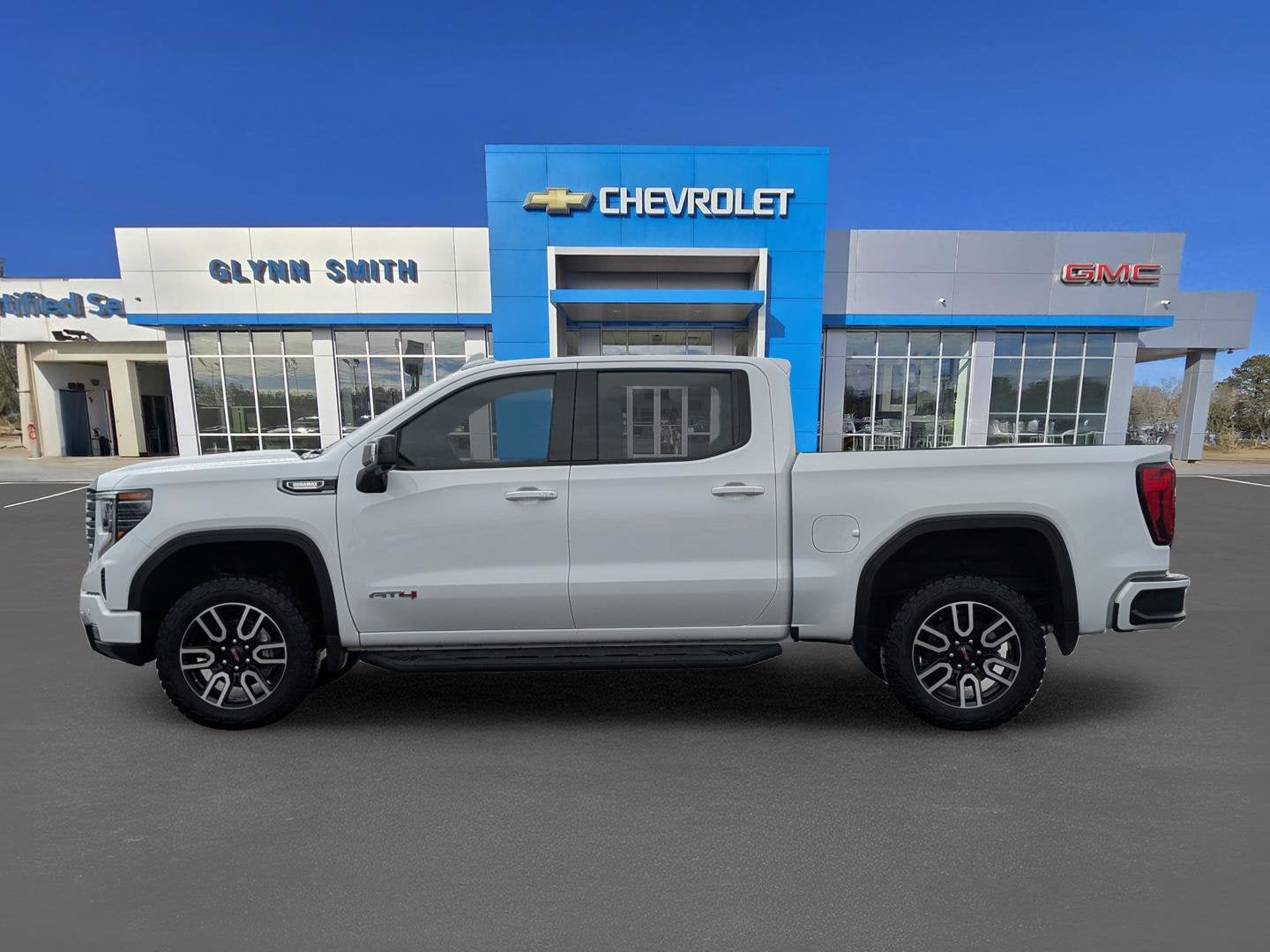 2025 GMC Sierra 1500 AT4