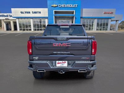 2023 GMC Sierra 1500 AT4
